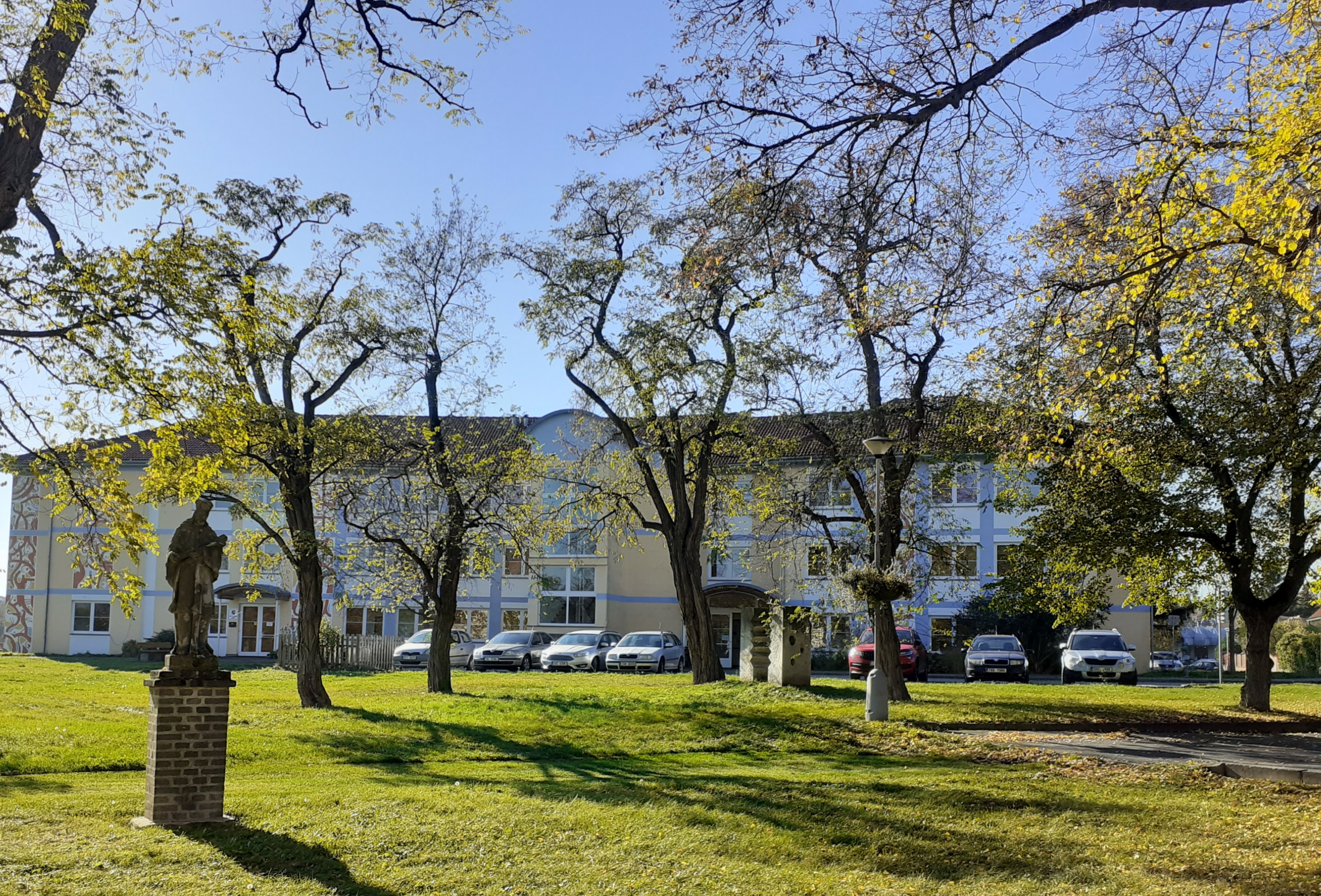 Dům s pečovatelskou službou foto 2