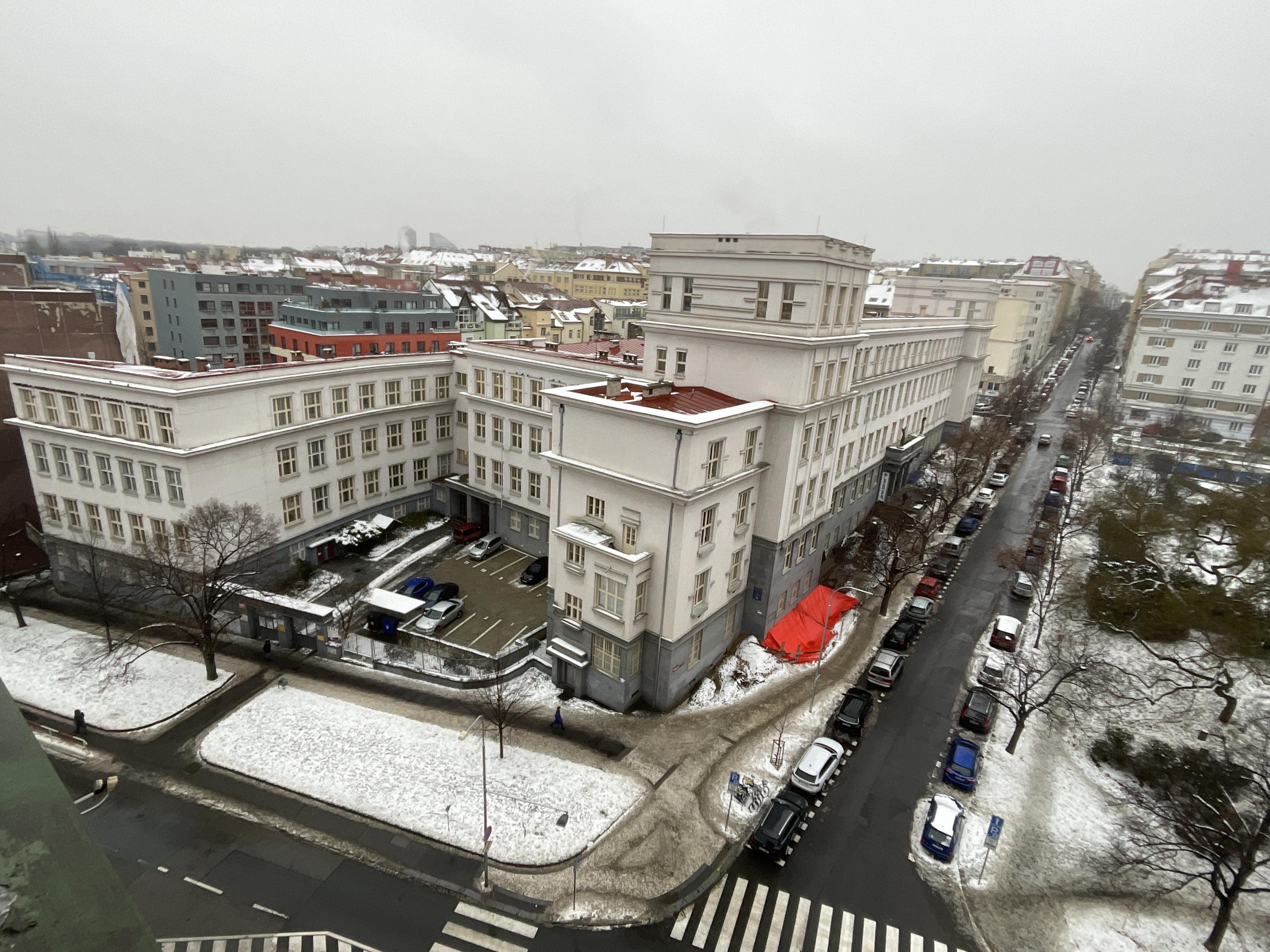 Střední uměleckoprůmyslová škola, Praha 3 foto 4