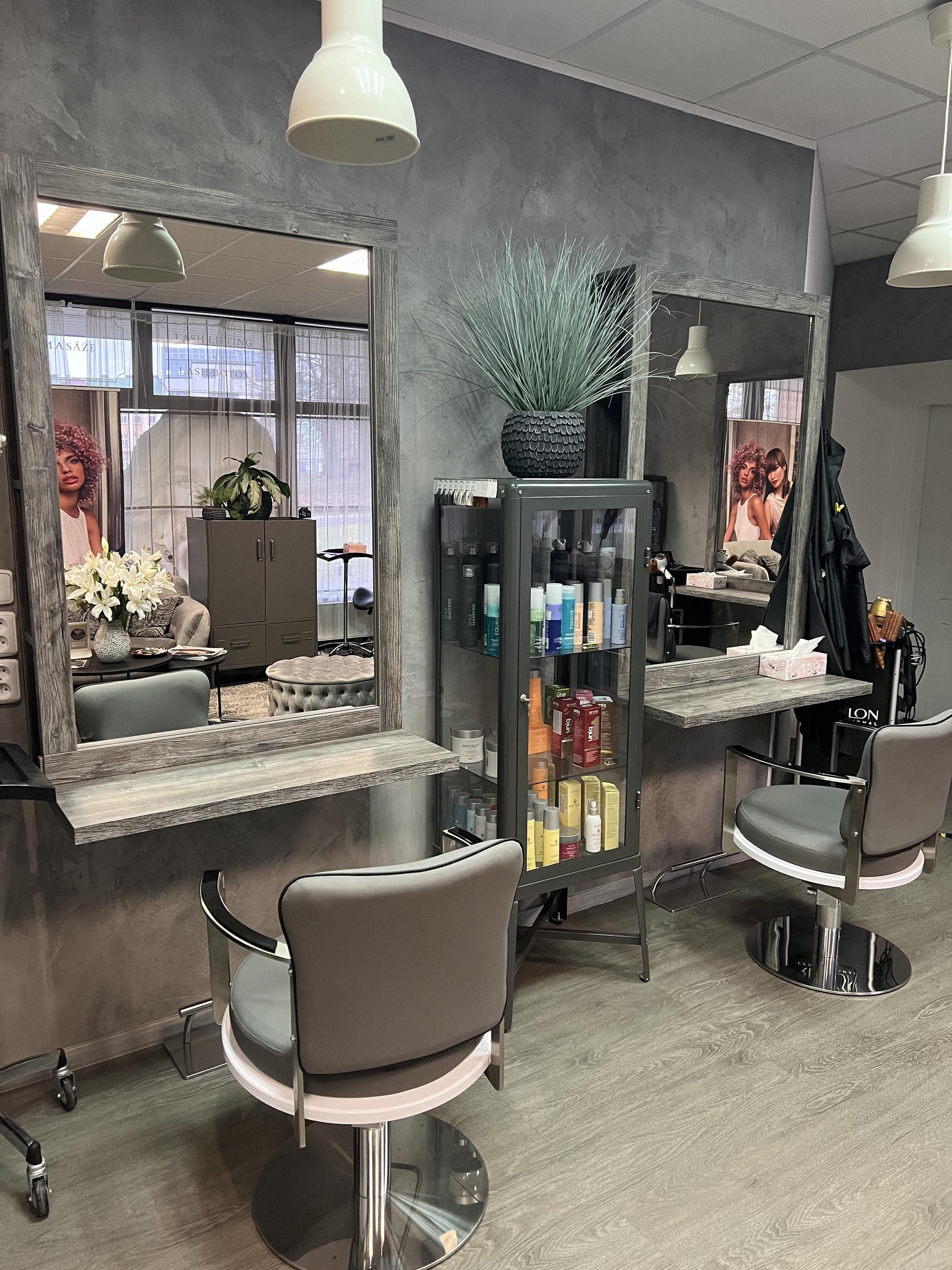 Salon Style - Dámské kadeřnictví foto 4