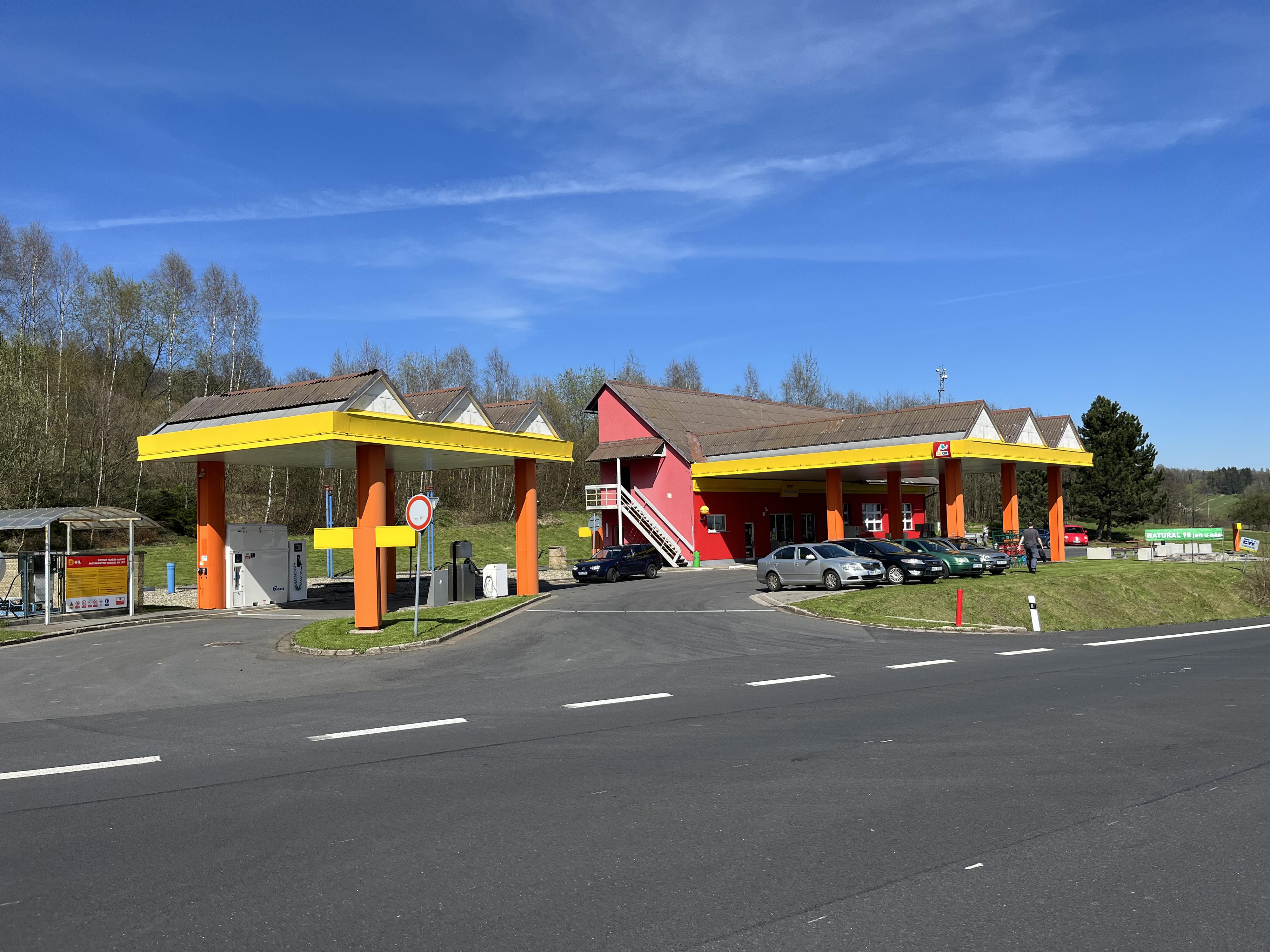 DZ OIL Stará Ves u Rýmařova, čerpací stanice foto 6