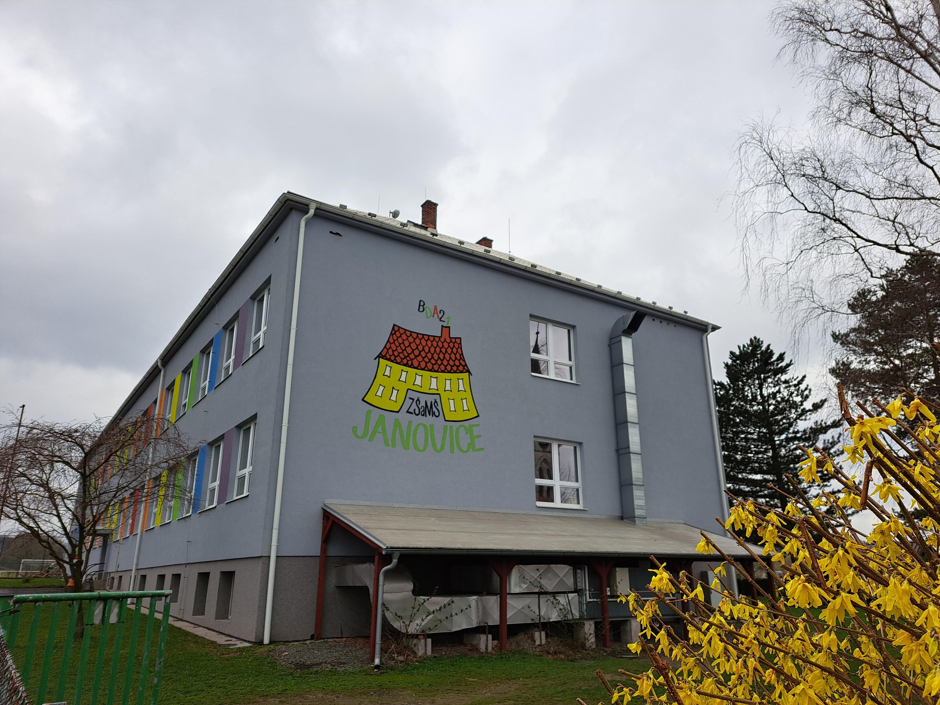ZŠ a MŠ Janovice foto 2