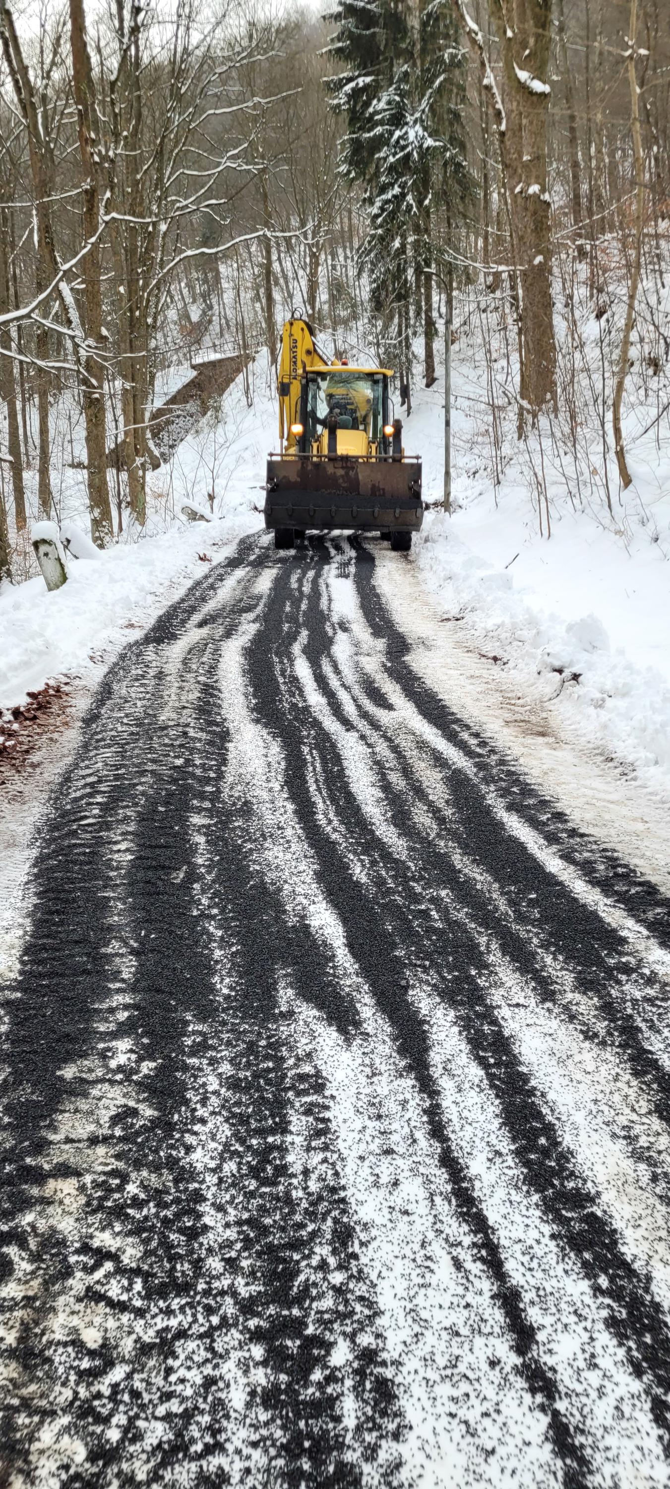DŘEM - kontejnerová doprava, zemní práce Teplice foto 6