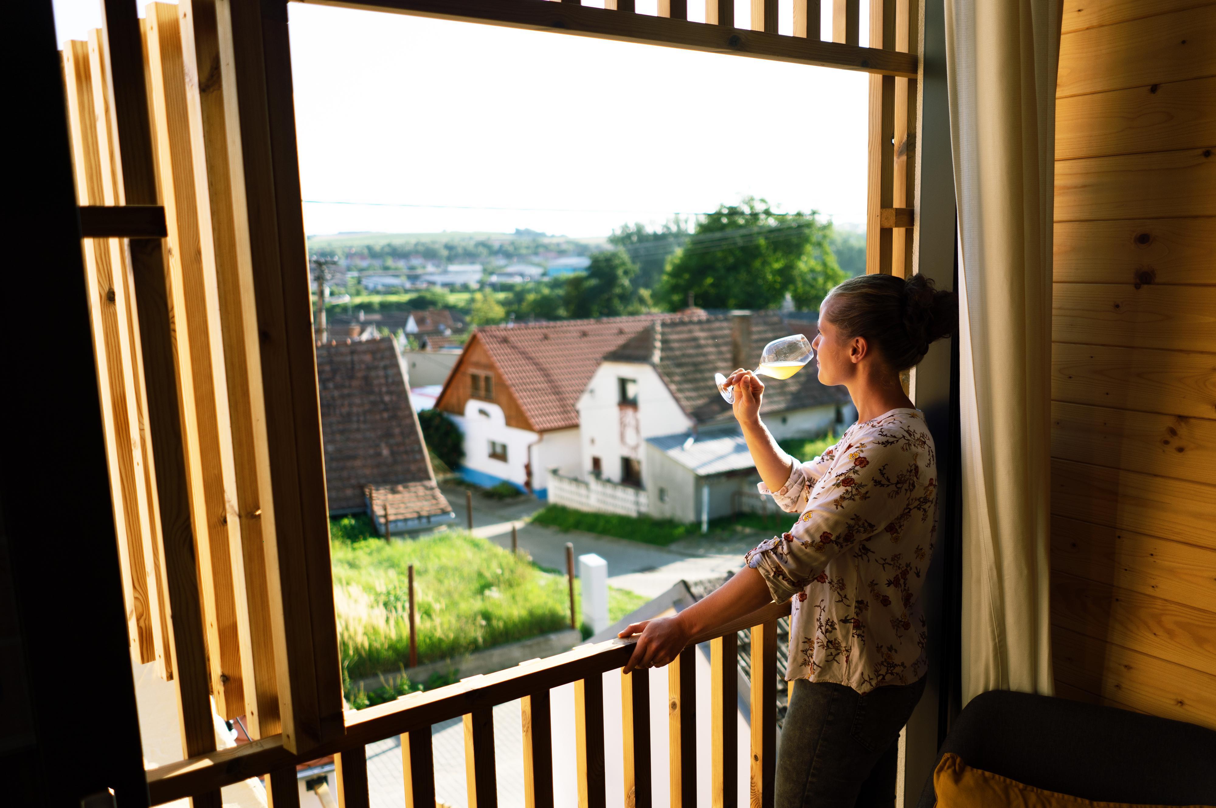 VONI - vinařství & zážitkové ubytování