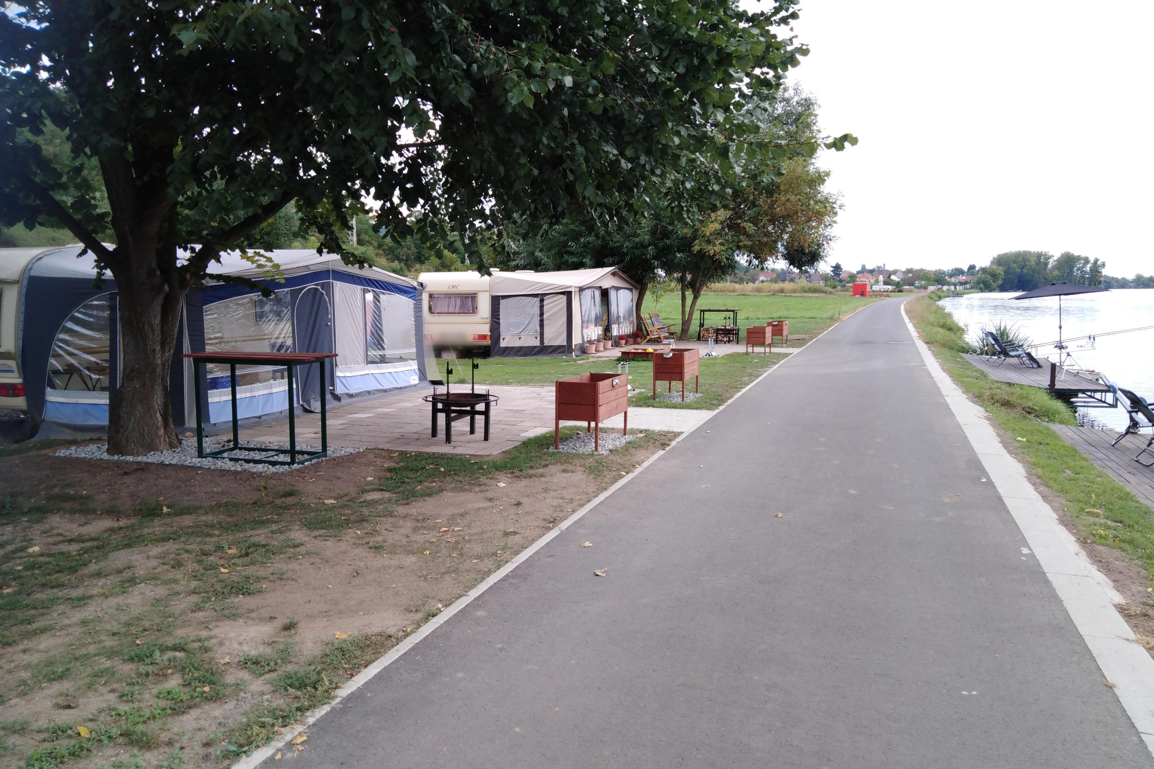 Ubytování u Labe Křešice