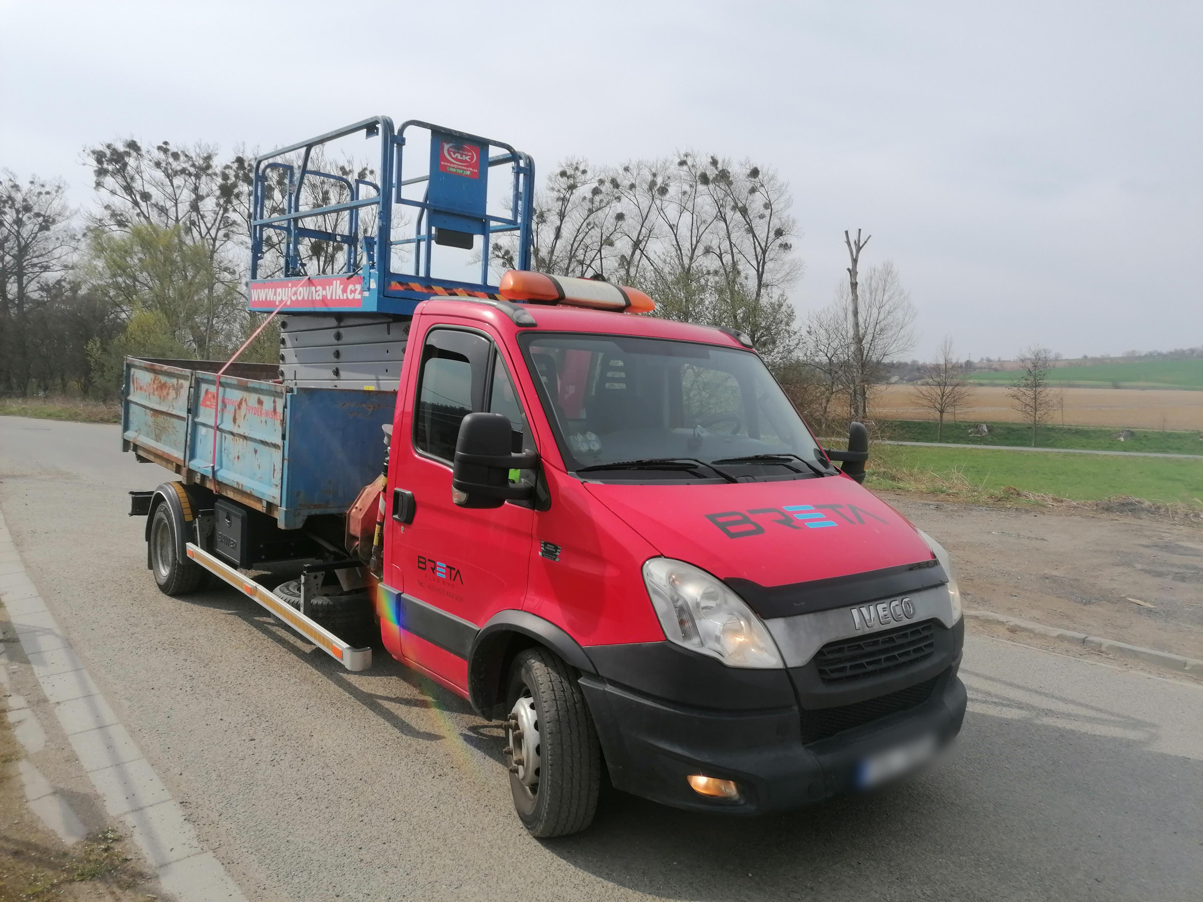 BRETA PLUS - kontejnerová doprava s hydraulickou rukou foto 6