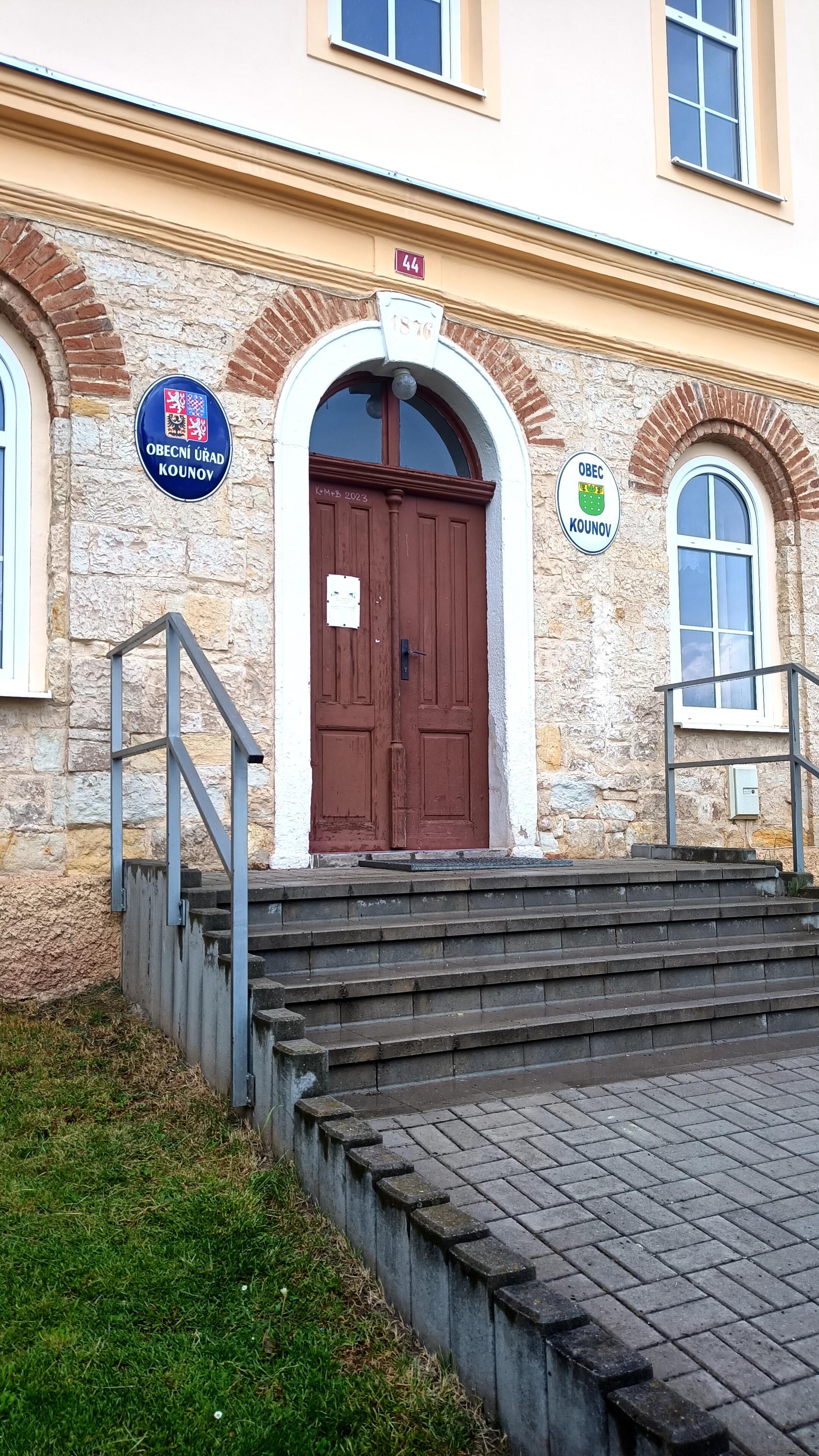 Kounov - obecní úřad foto 5