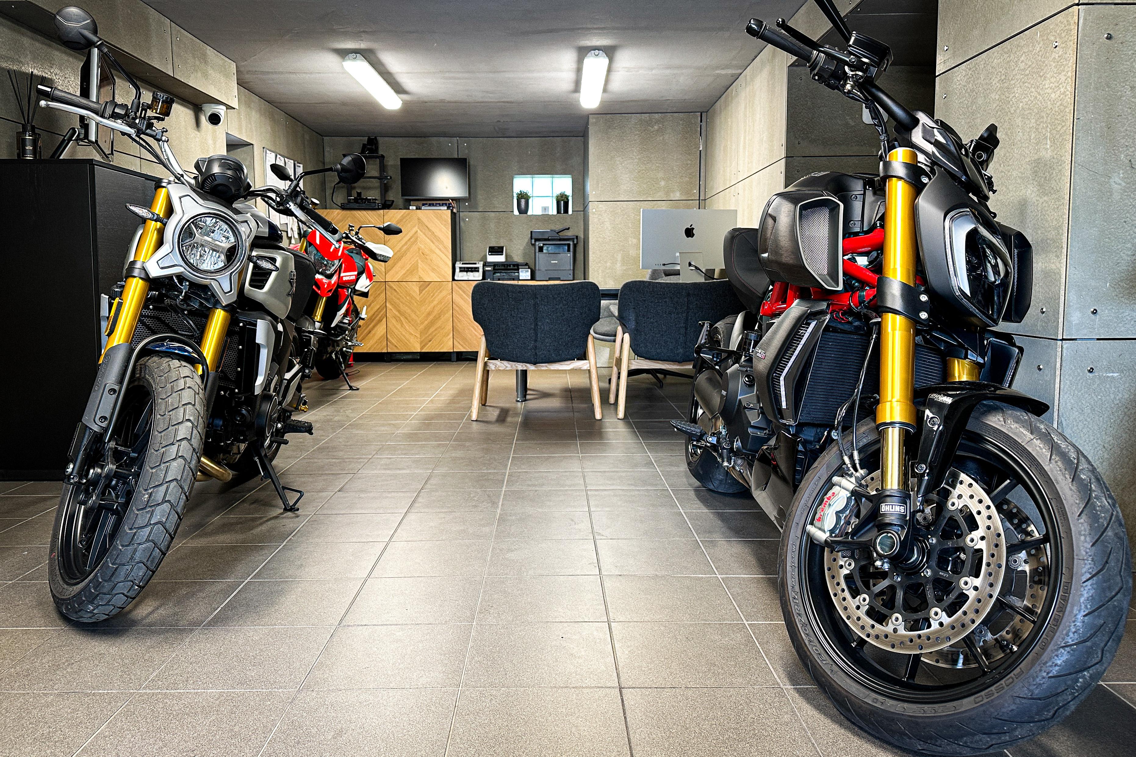MOTO PALACE foto 5