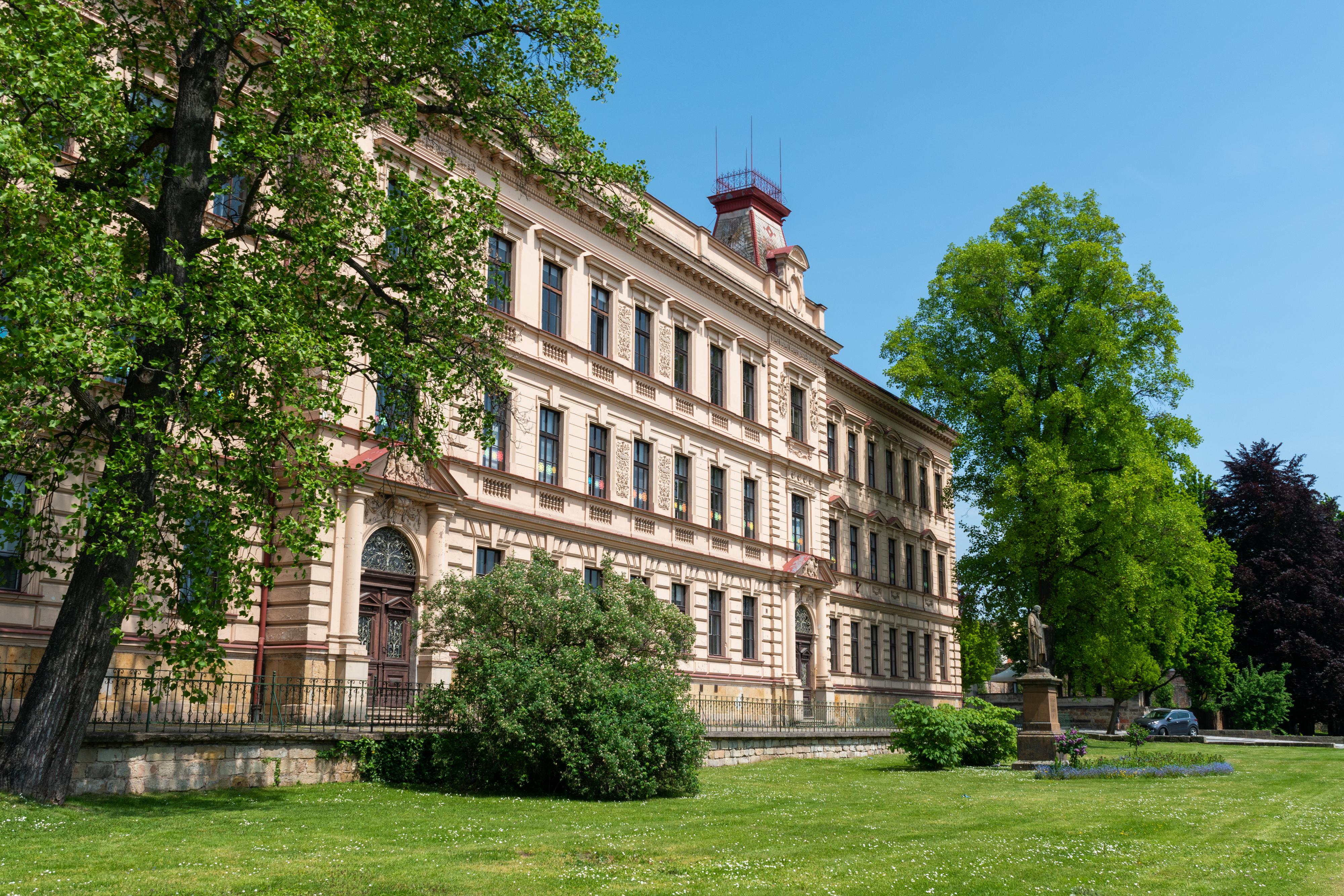 1. ZŠ Jičín foto 2