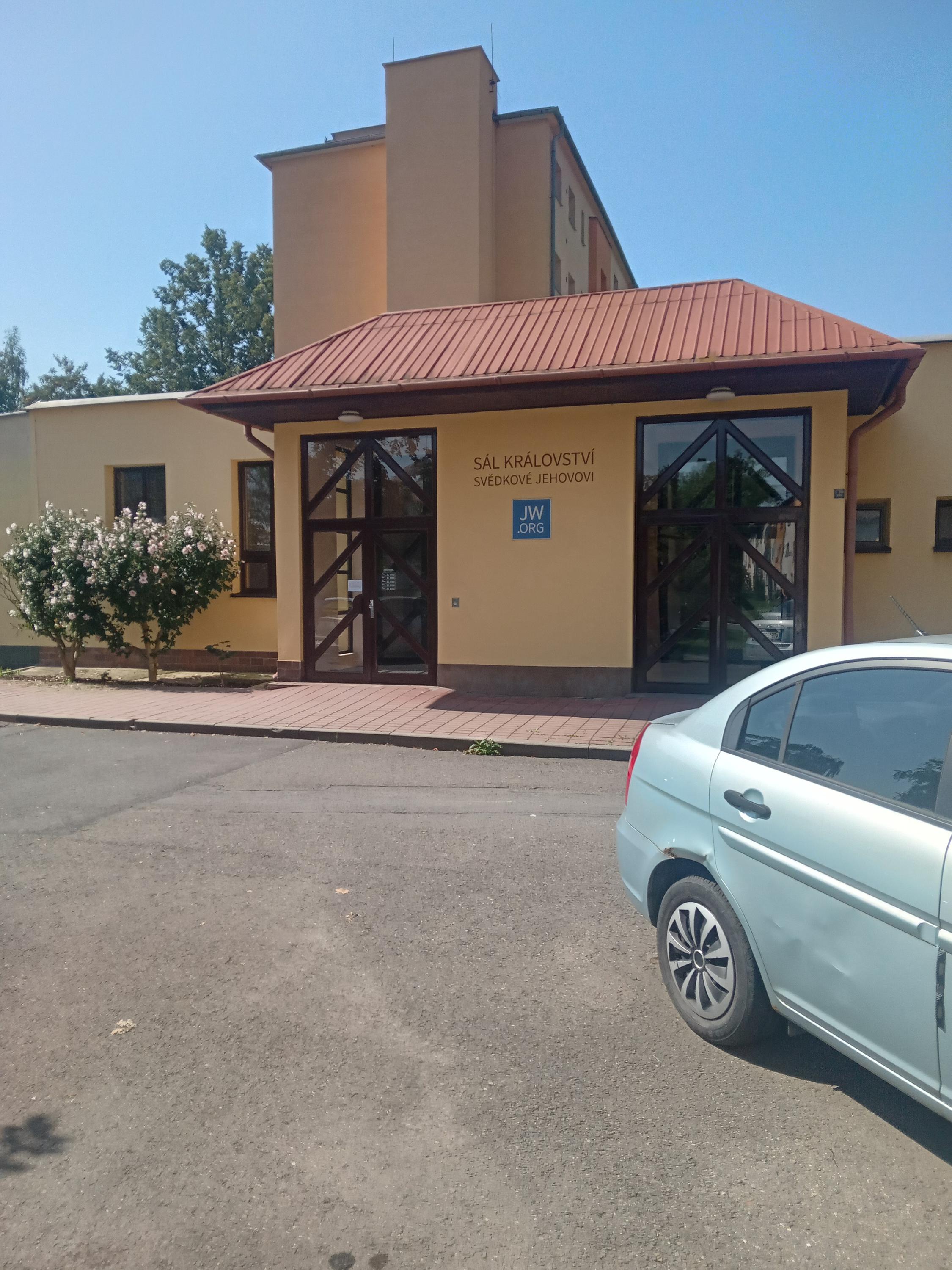 Náboženská společnost Svědkové Jehovovi foto 2