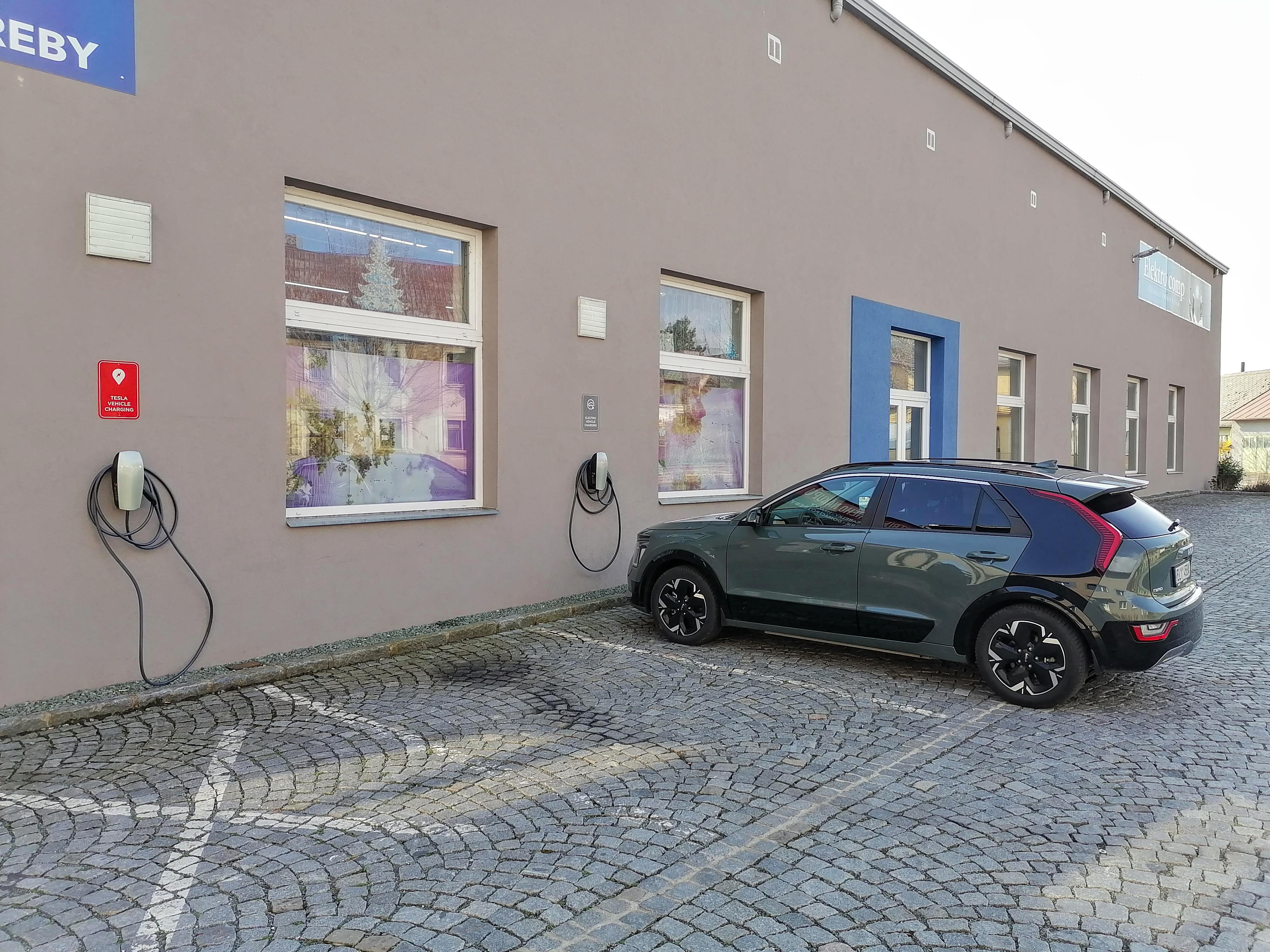 Nabíjecí stanice Tesla