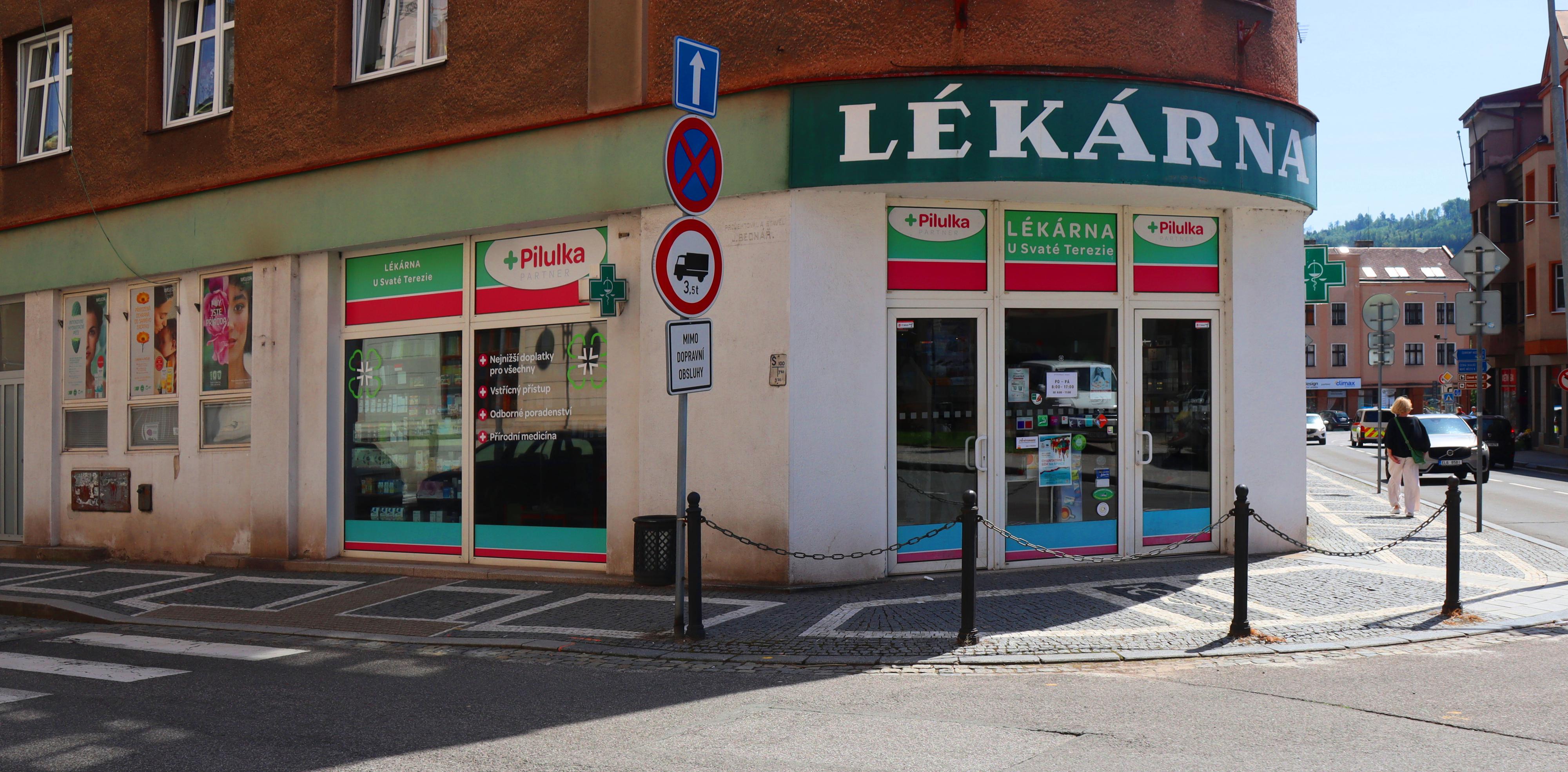 Lékárna U Svaté Terezie foto 3