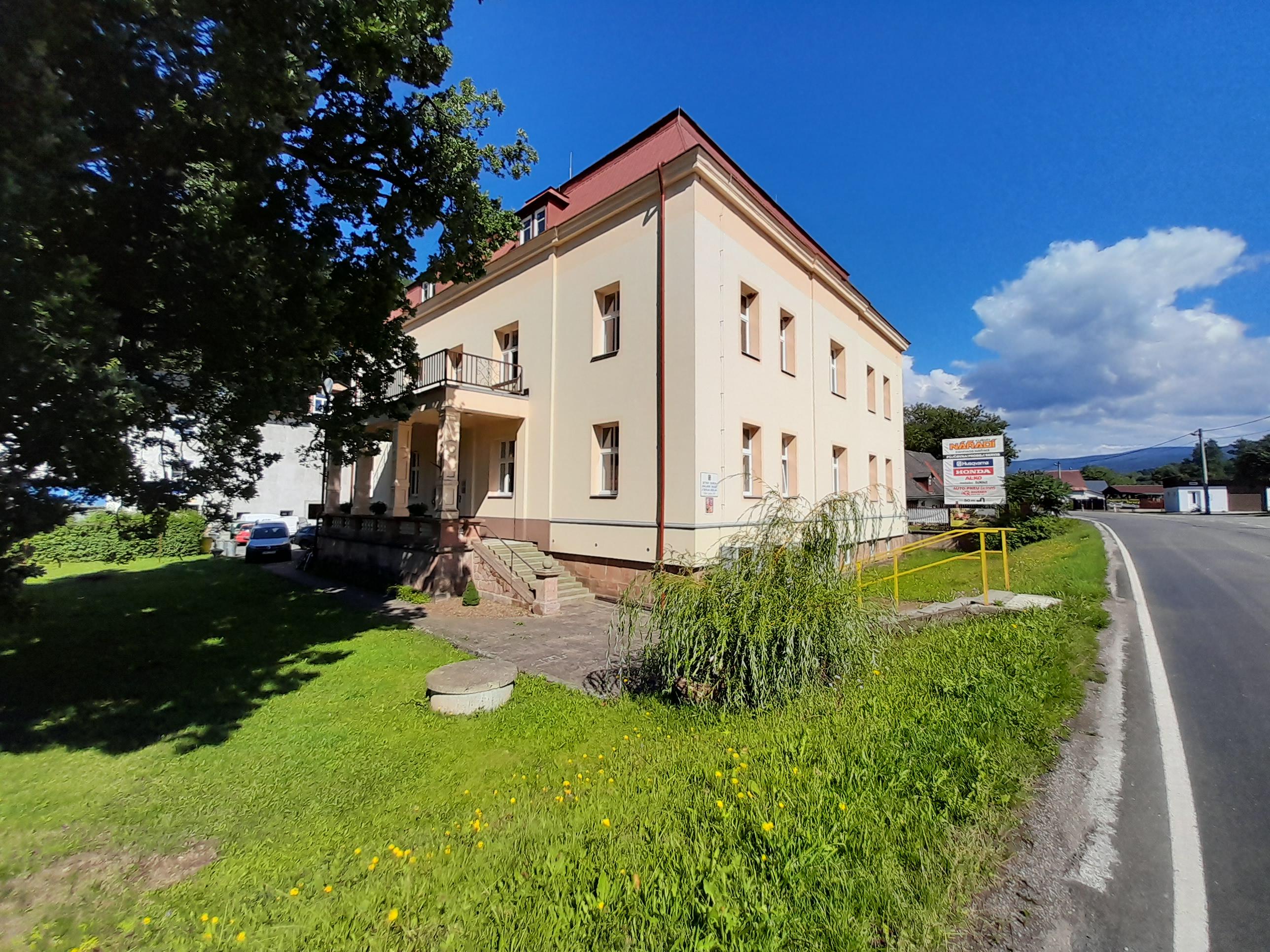 ZŠ Dolní Lánov 240 foto 2