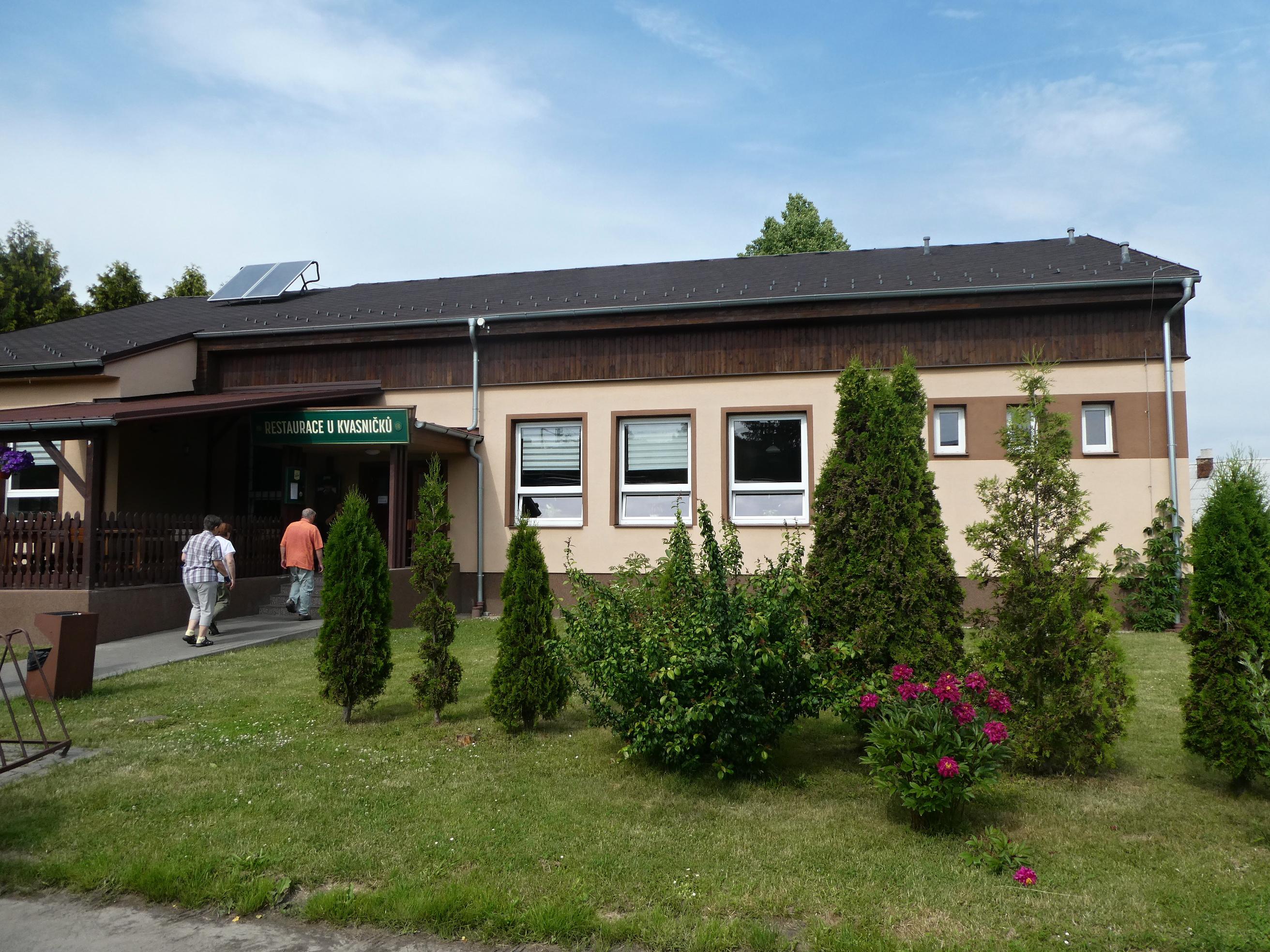 Restaurace U Kvasničků foto 3