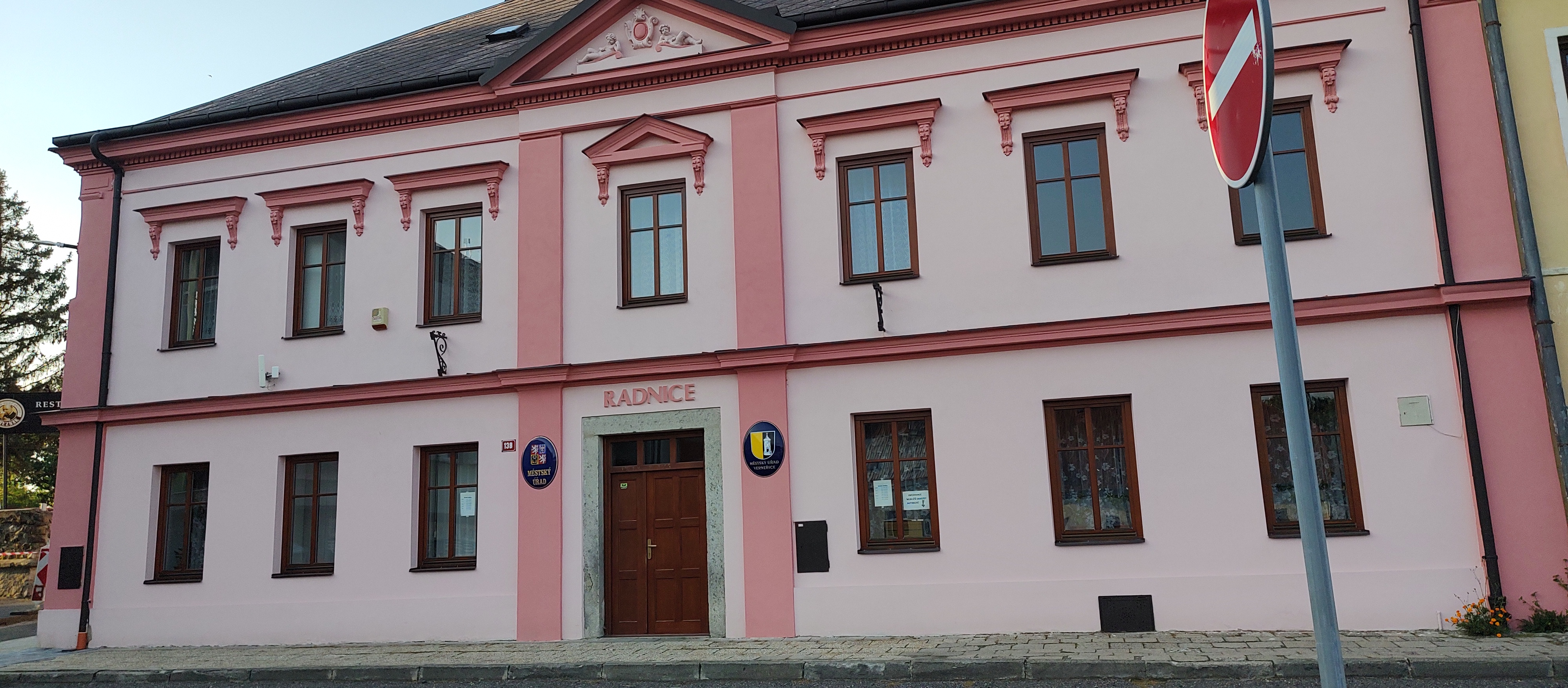 Verneřice - městský úřad foto 5