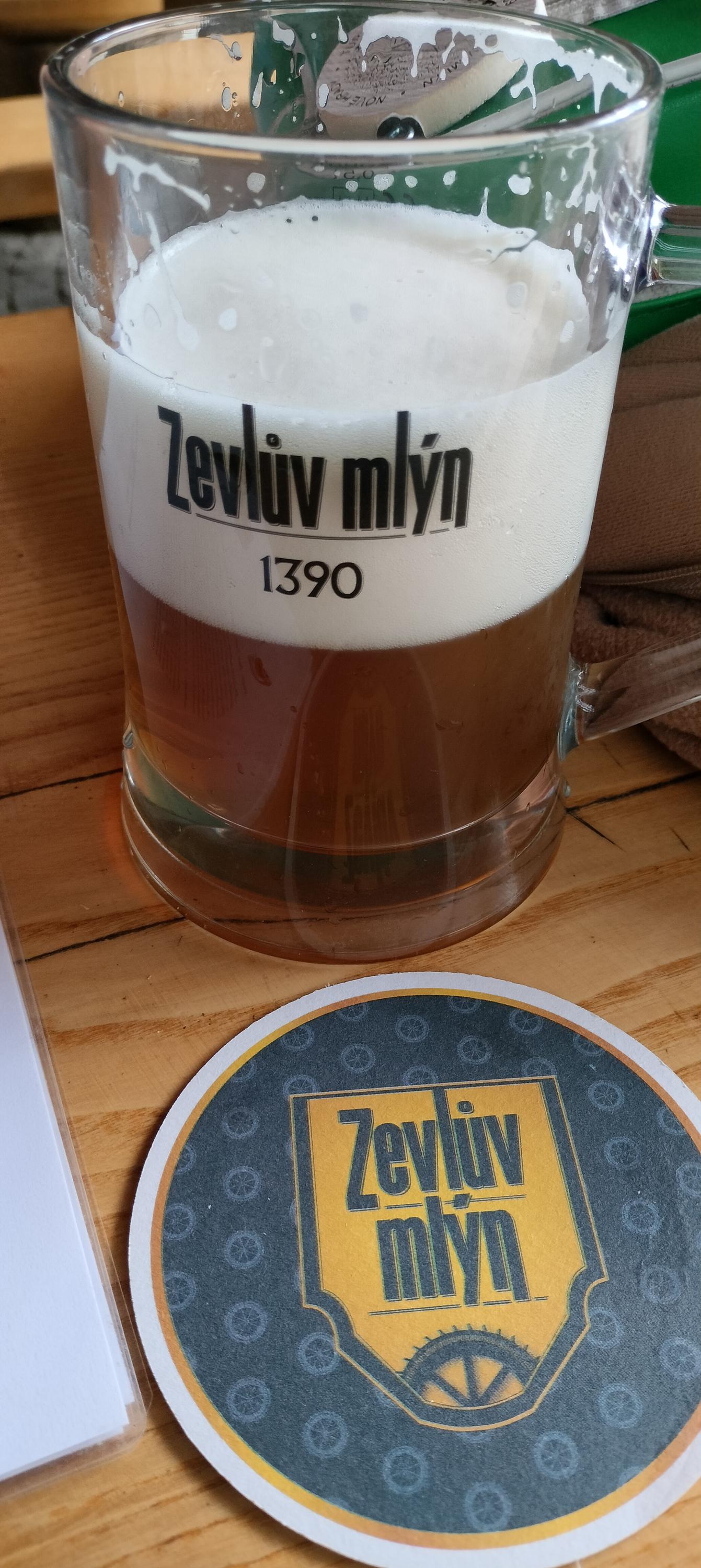 Občerstvení Zevlův mlýn foto 4