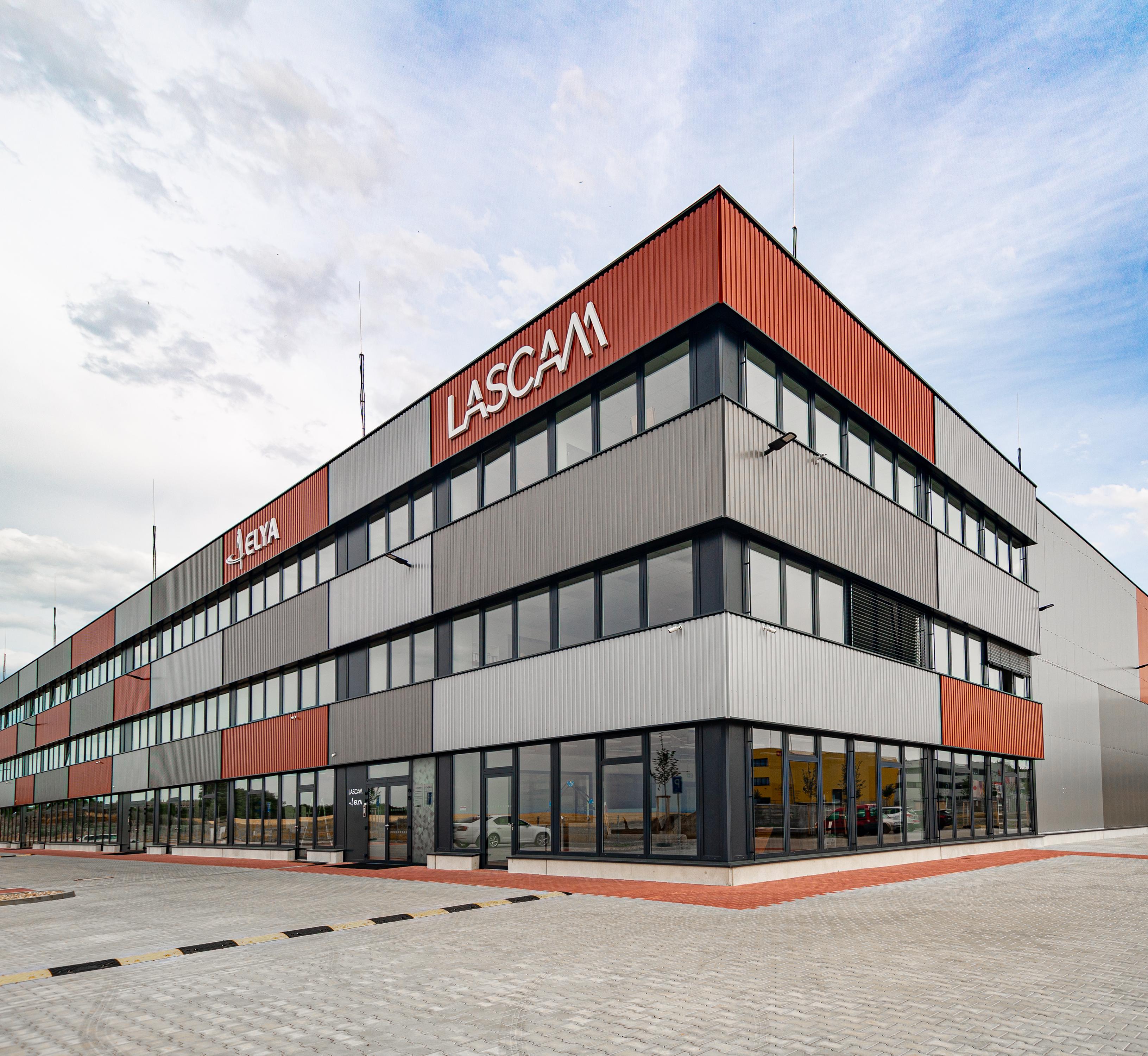 Elya Solutions s.r.o. foto 2