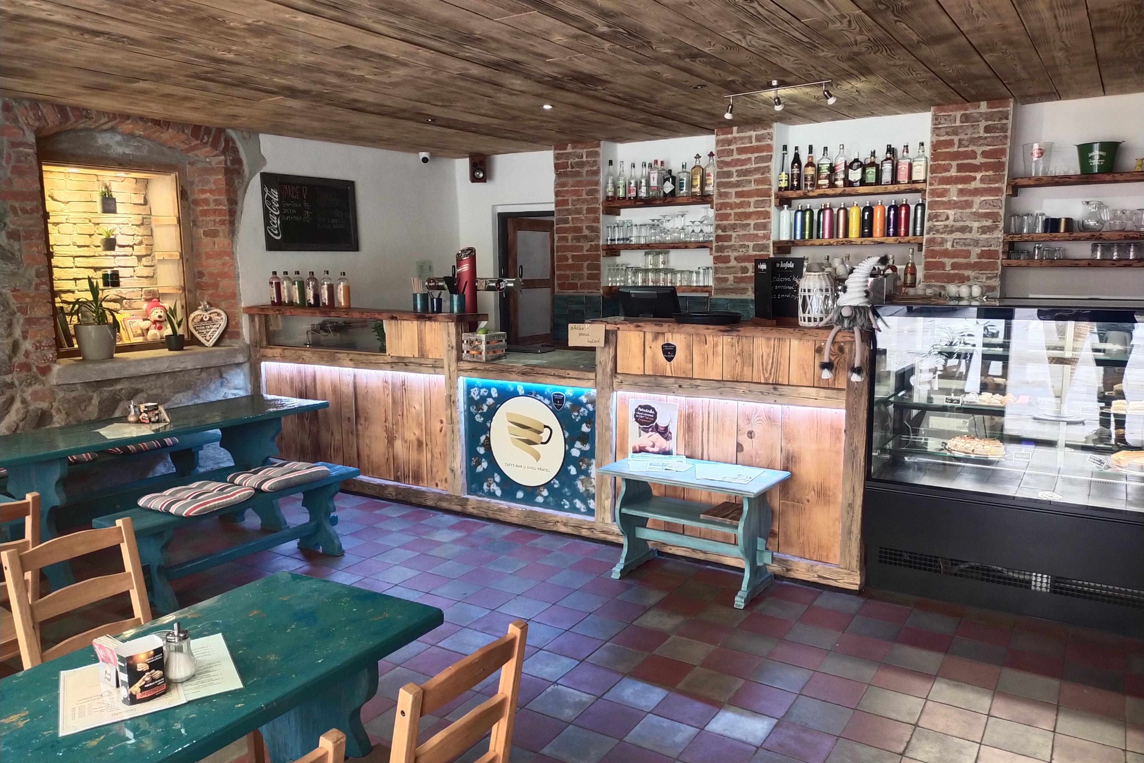 Veronika Prokešová - Caffe bar u dvou přátel