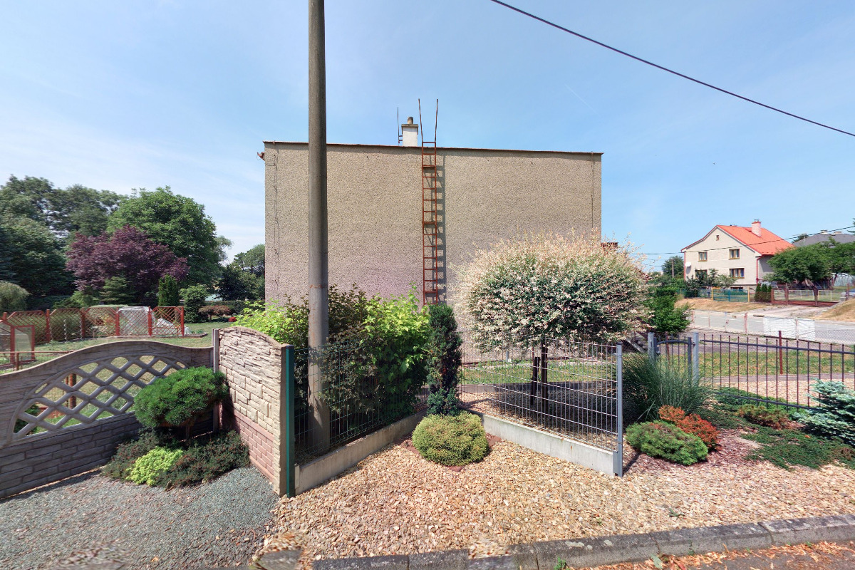 SI-DOOR - dřevostavby