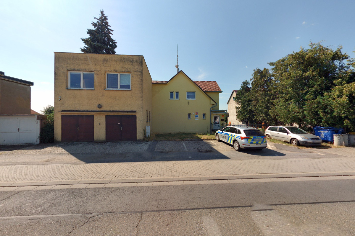 Policie ČR - Obvodní oddělení Lutín foto 2