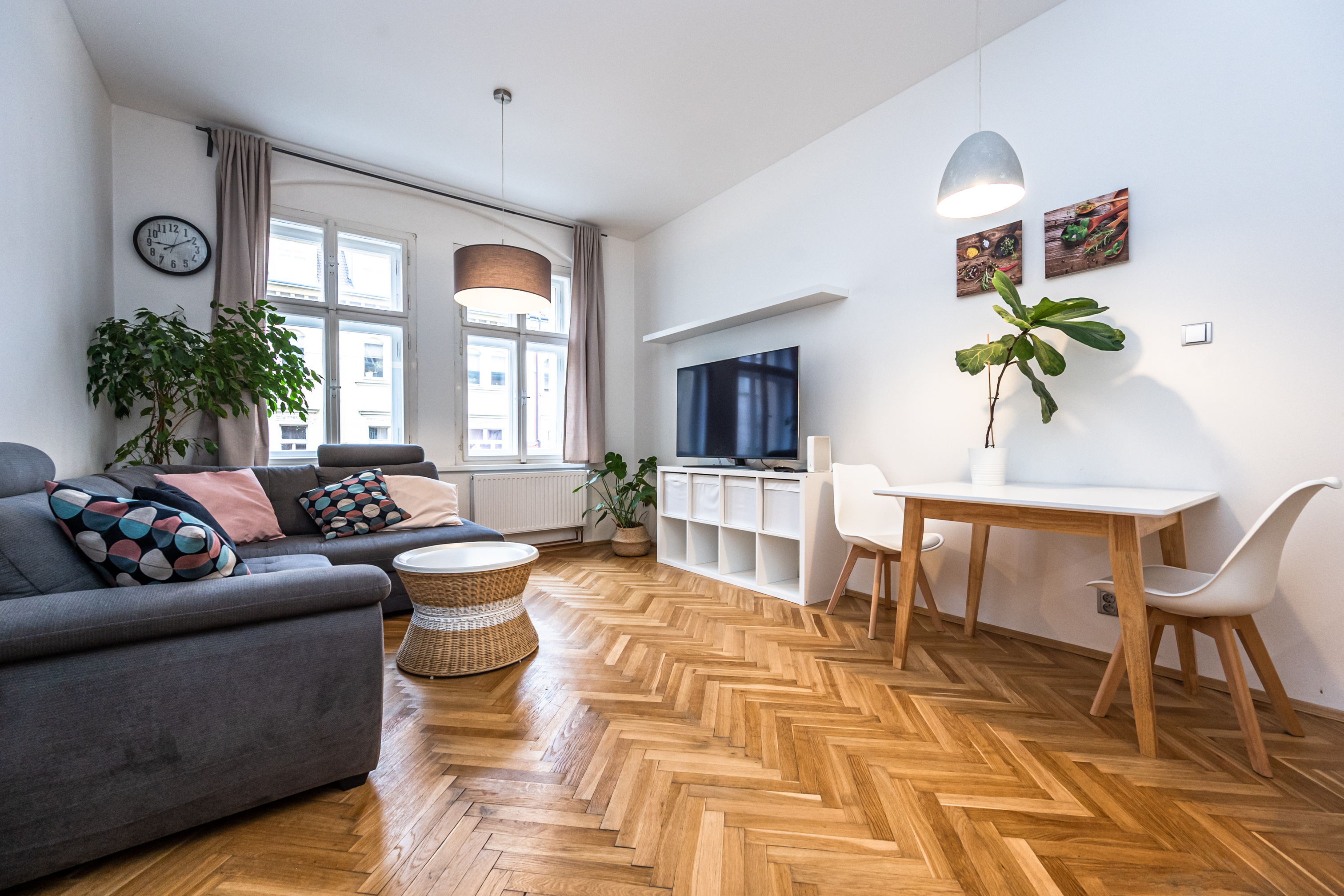 Dana Markus - realitní makléřka foto 2