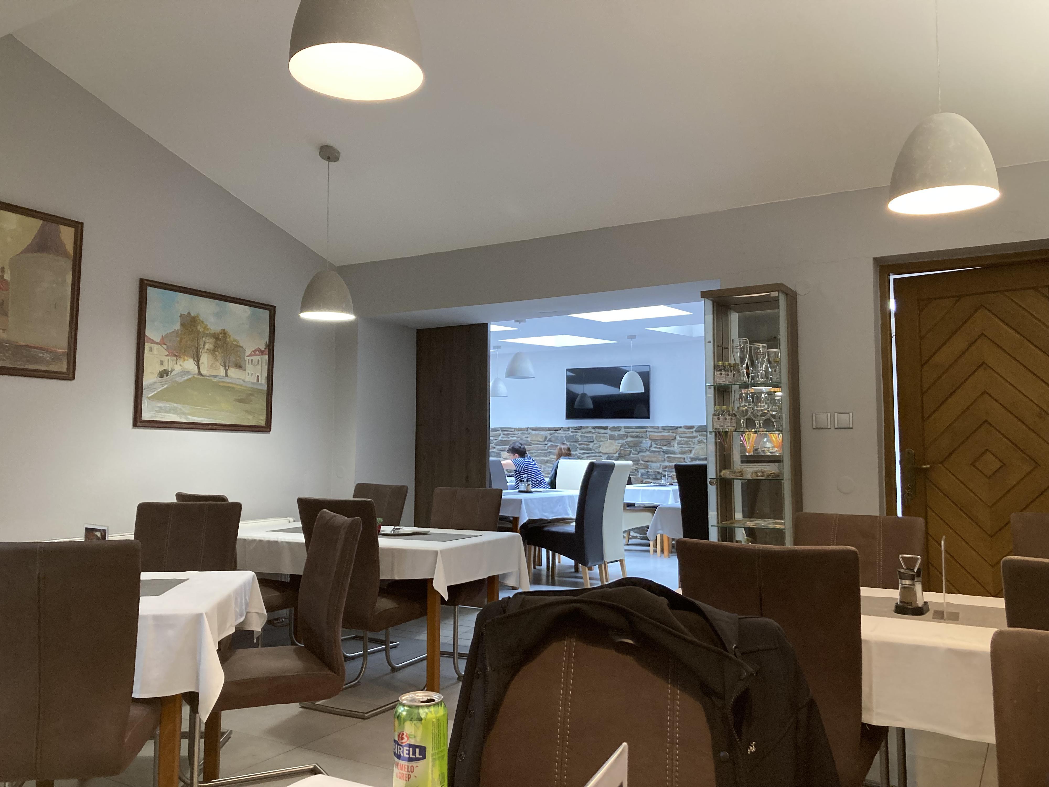 Restaurace hotelu Gurmán foto 2