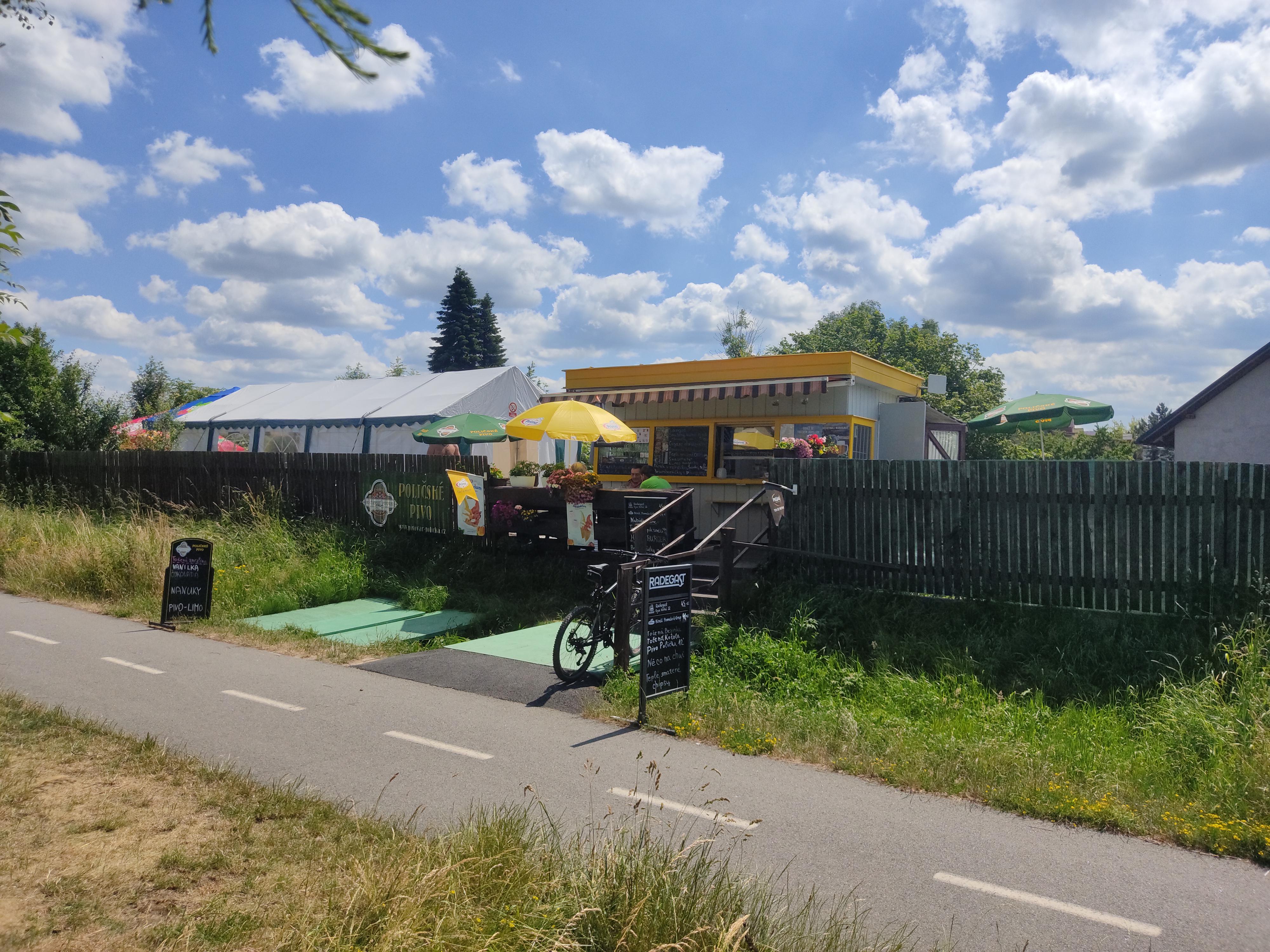 Kiosek u cyklostezky foto 6