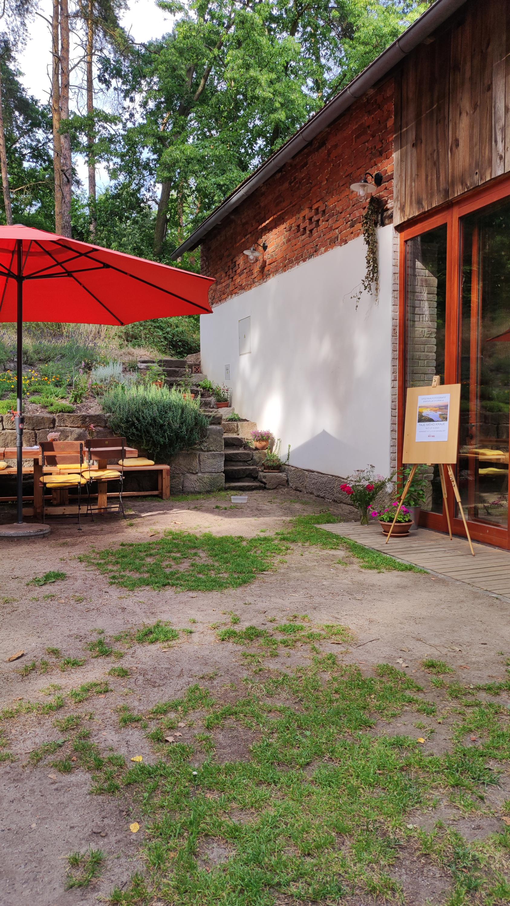 Bistro Stodola Karasy foto 4