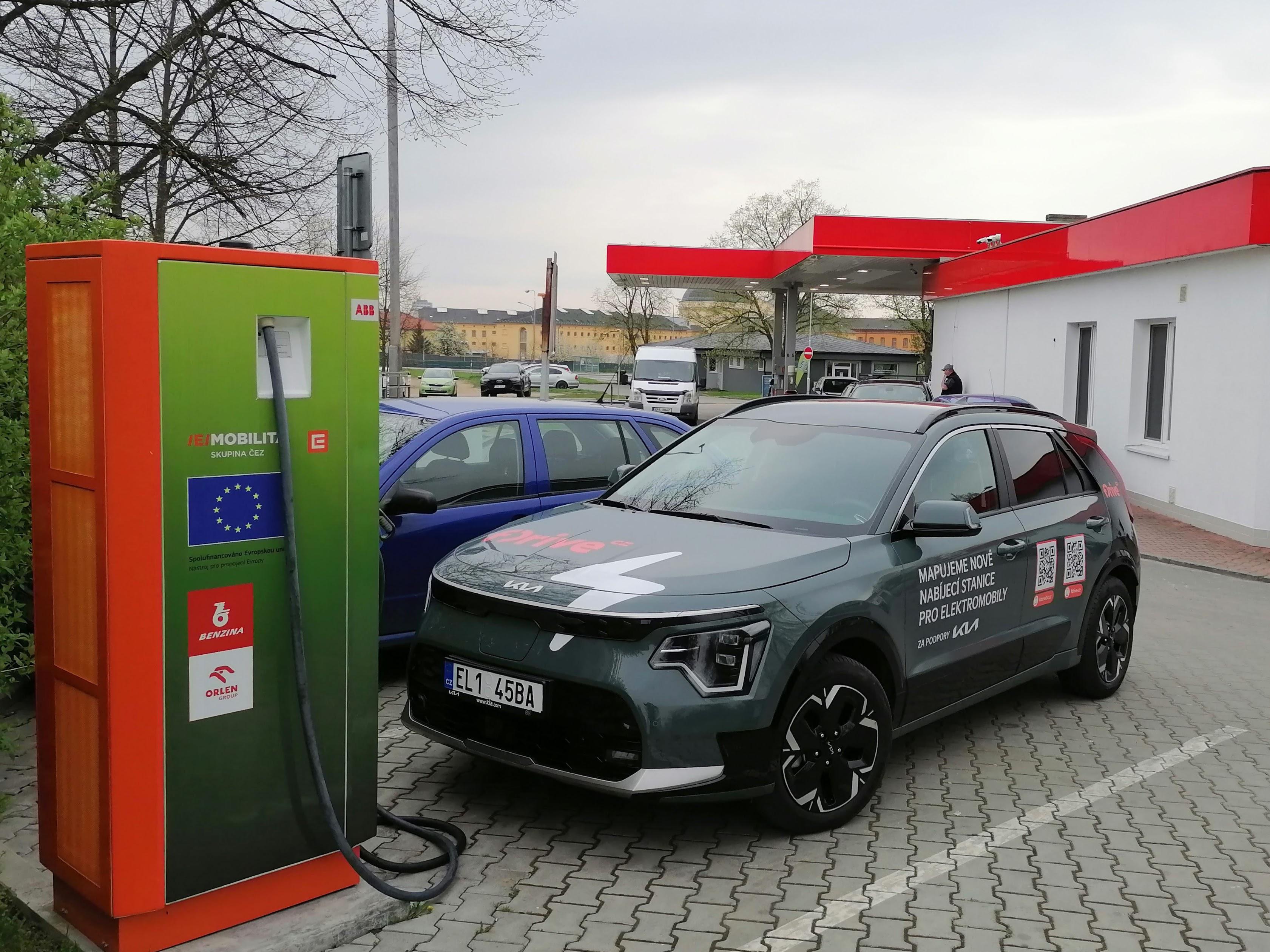Nabíjecí stanice ČEZ foto 4
