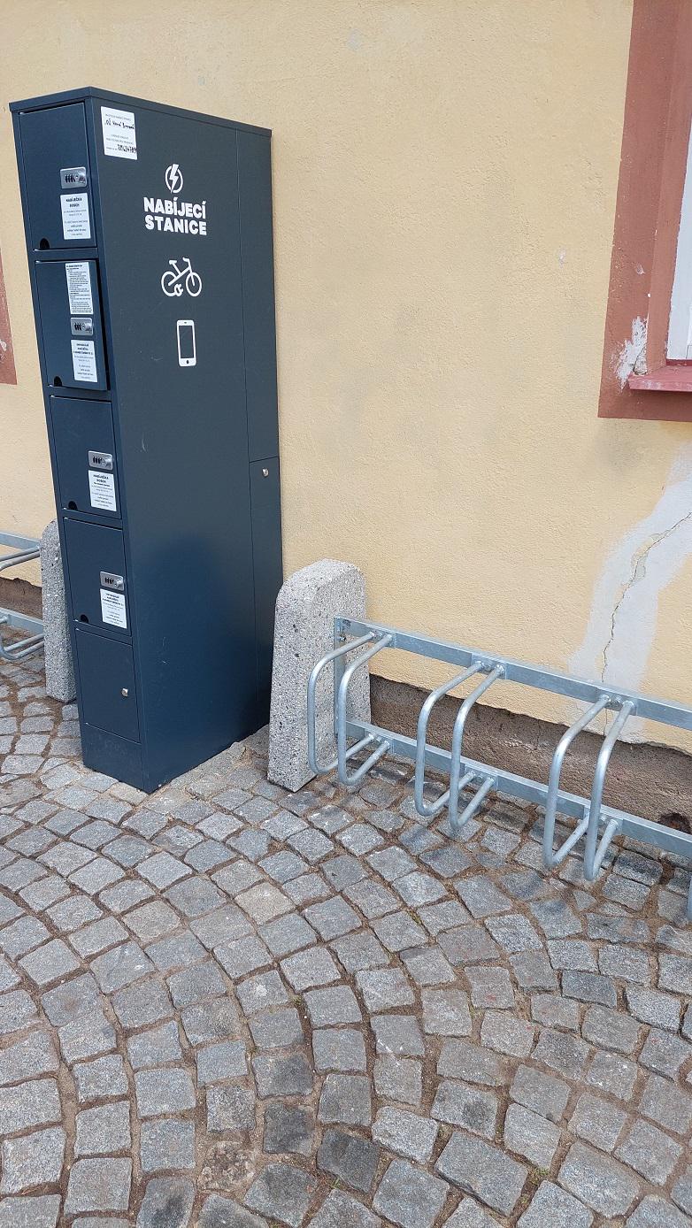 Nabíjecí stanice pro elektrokola foto 3