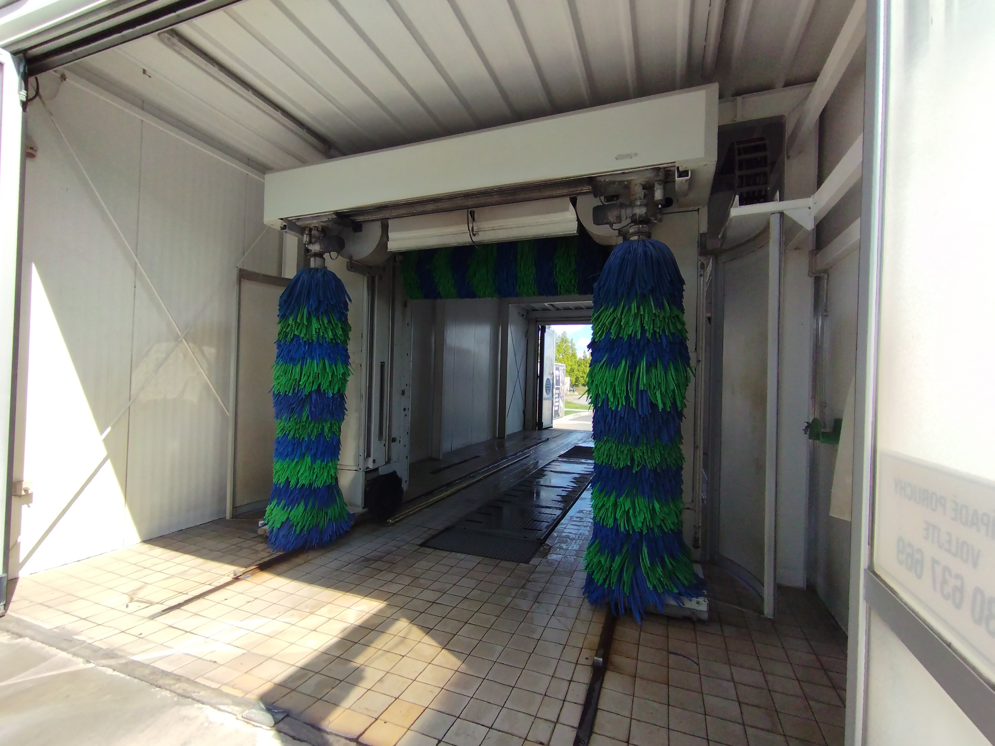 OMV TOP Wash - mycí linka foto 3
