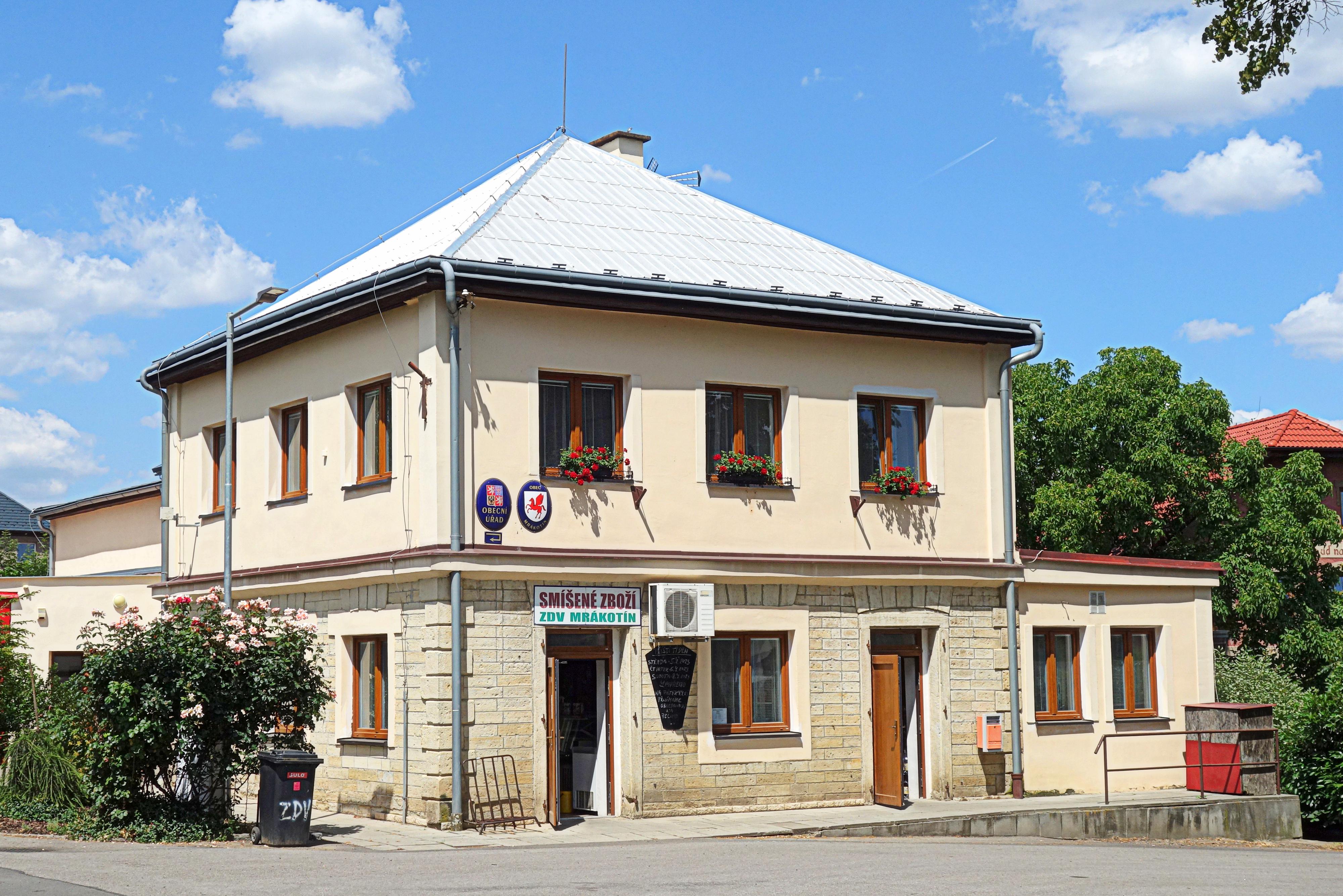 Mrákotín - obecní úřad foto 2