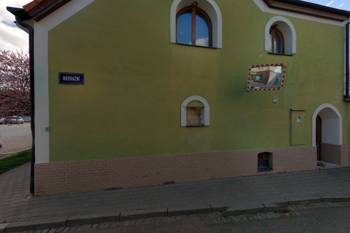 HRUŠKA foto 2