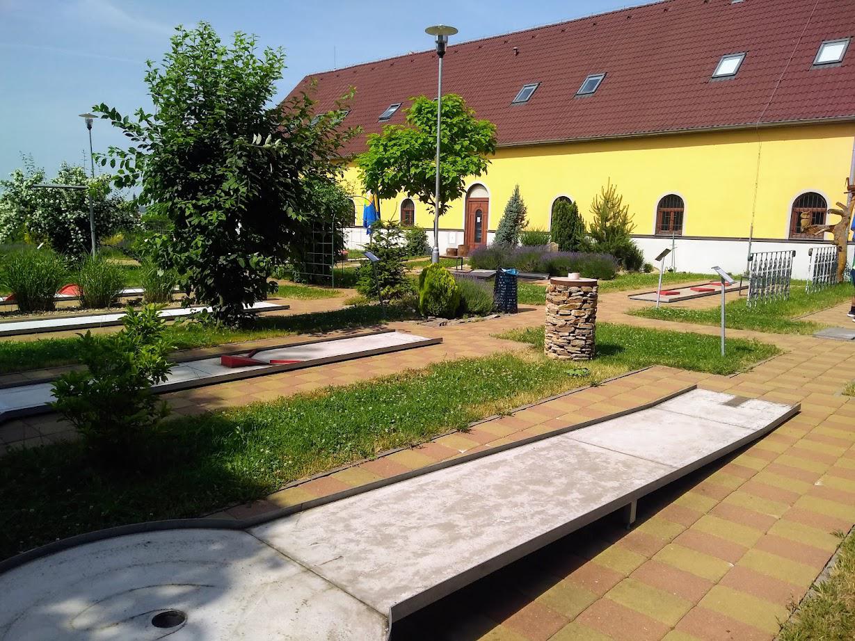 Minigolfové hříště - Minigolfový oddíl TJ Náměšť nad Oslavou foto 6