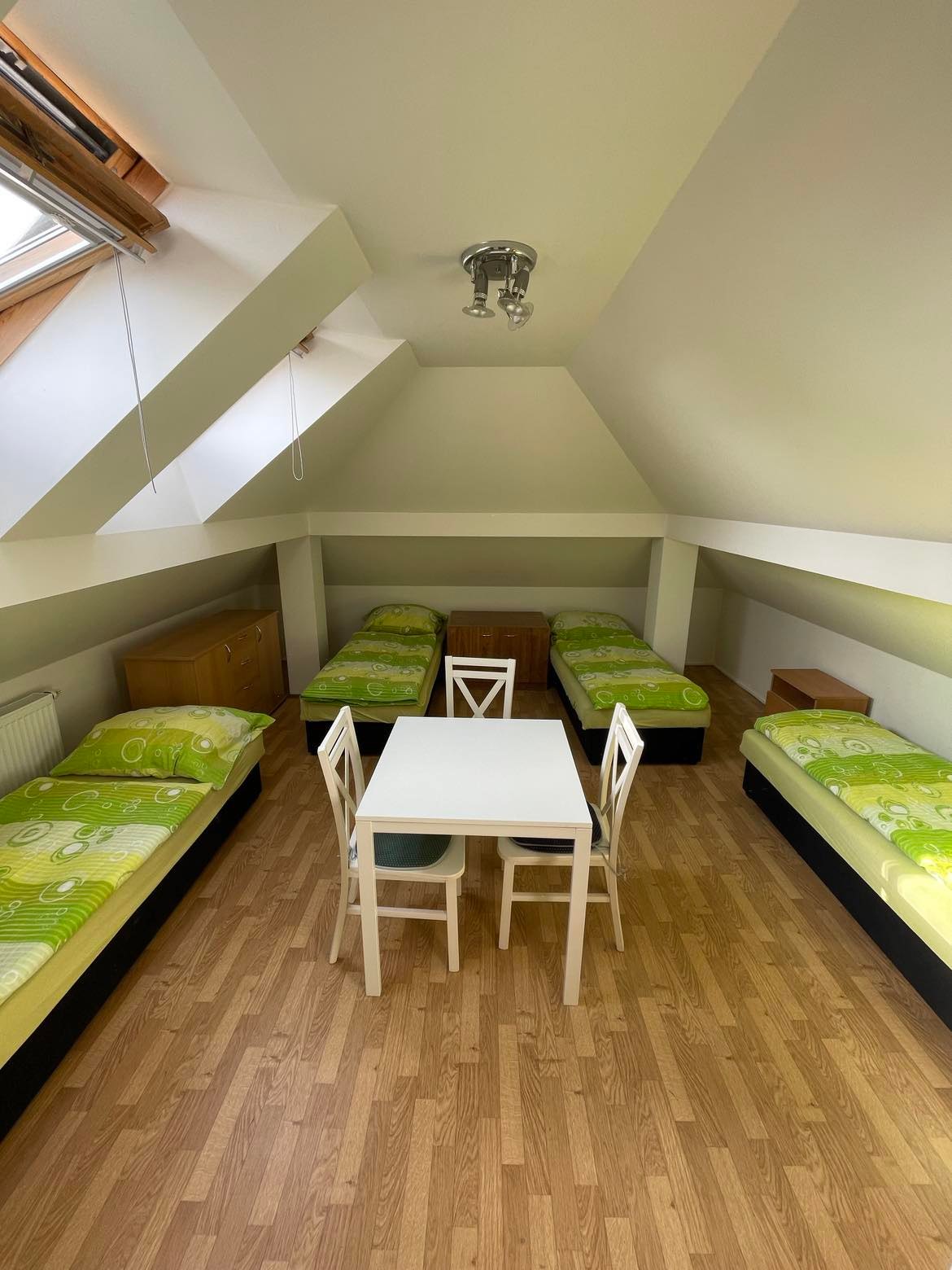 Ubytování Demokratické Mládeže 2704 foto 2