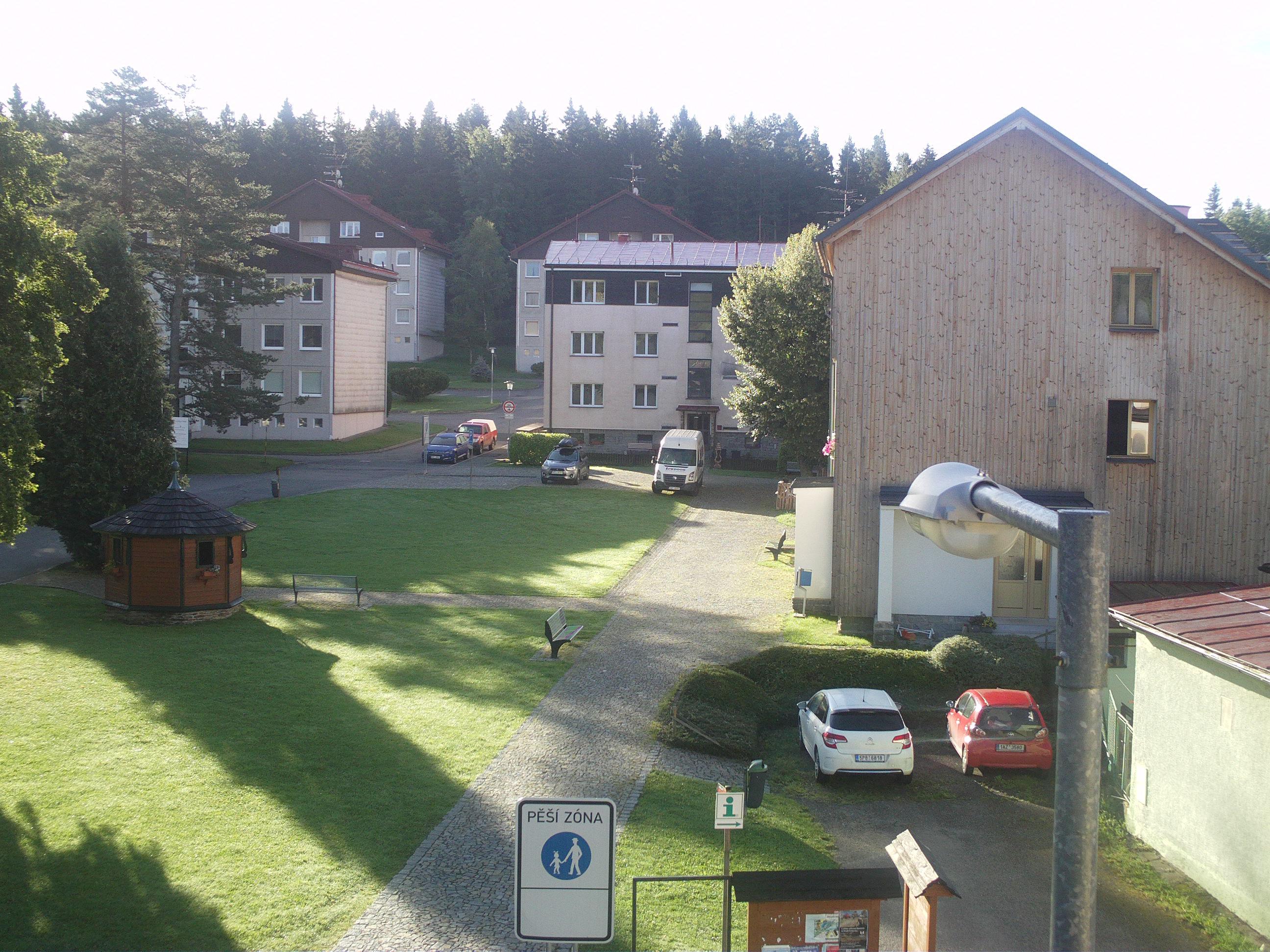 Srní - obecní úřad foto 5
