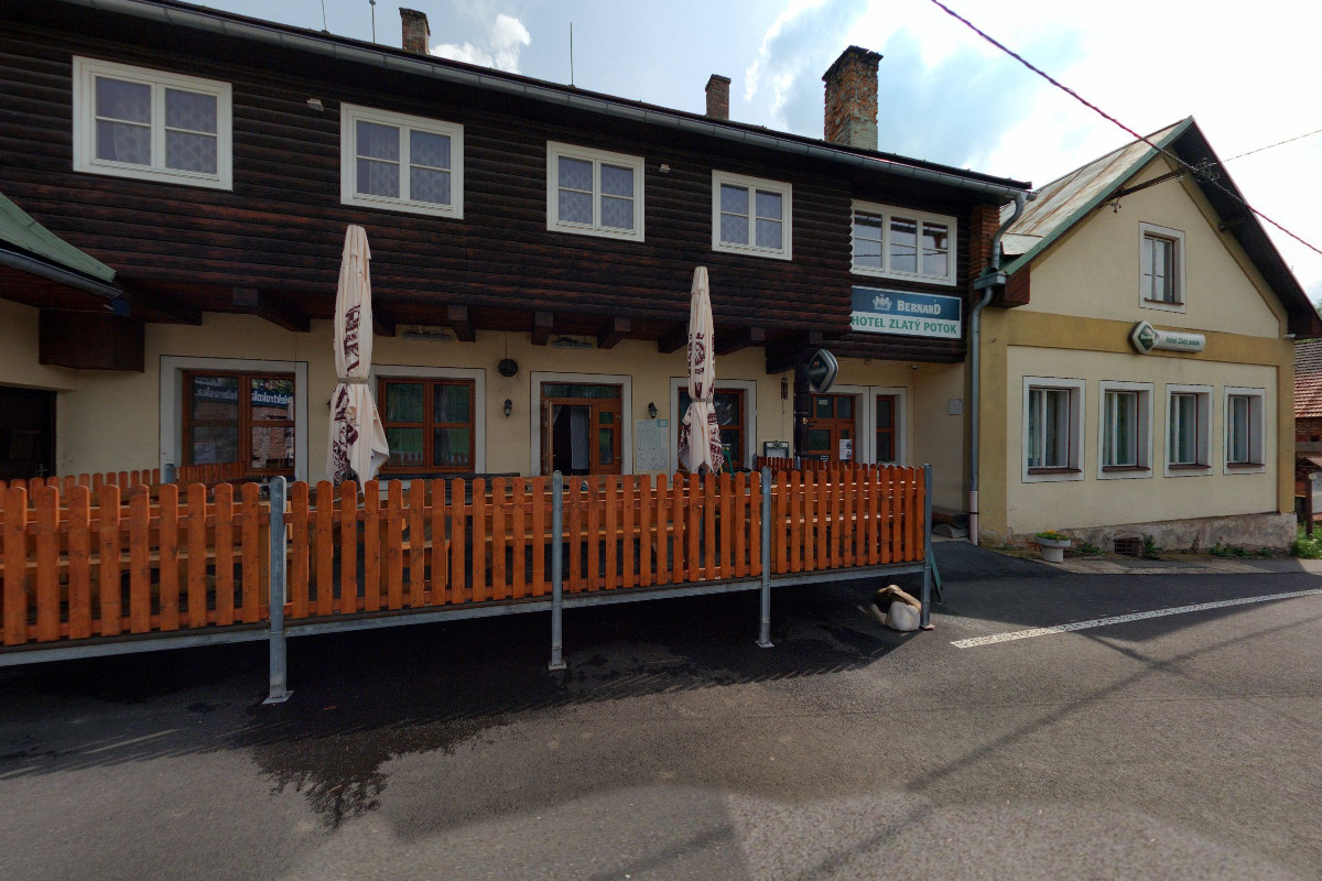 Restaurace Zlatý potok foto 5