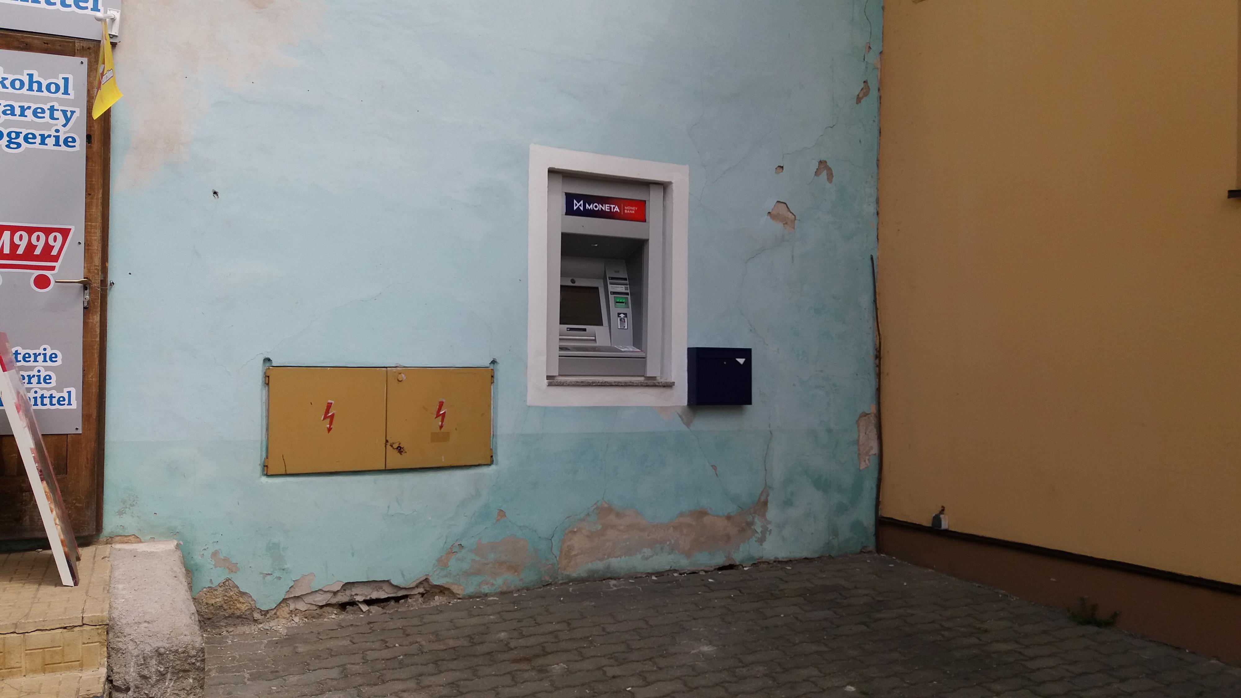 Bankomat MONETA Money Bank foto 2