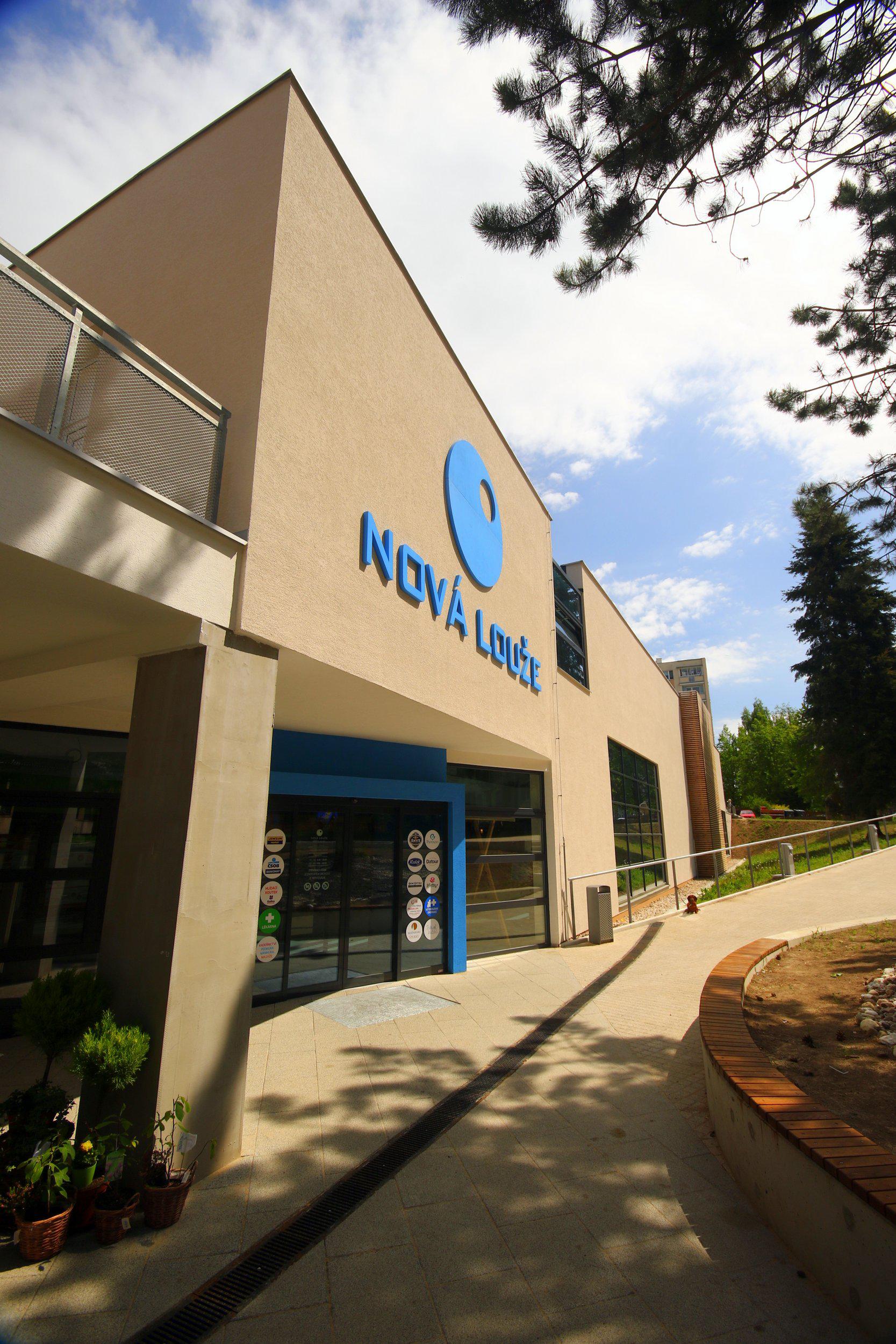 Nákupní galerie Nová Louže foto 4