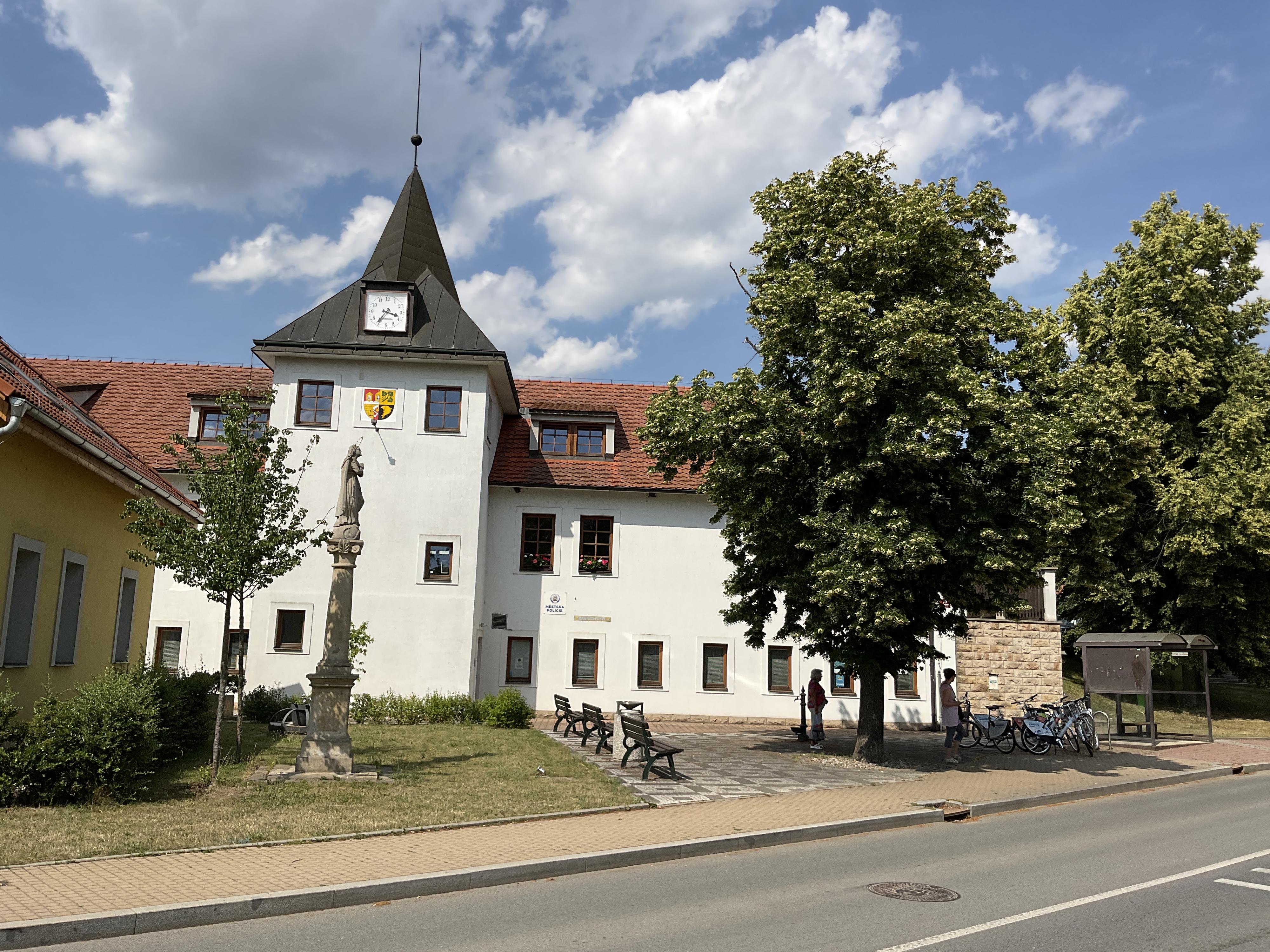 Úřad městské části Praha-Dolní Počernice