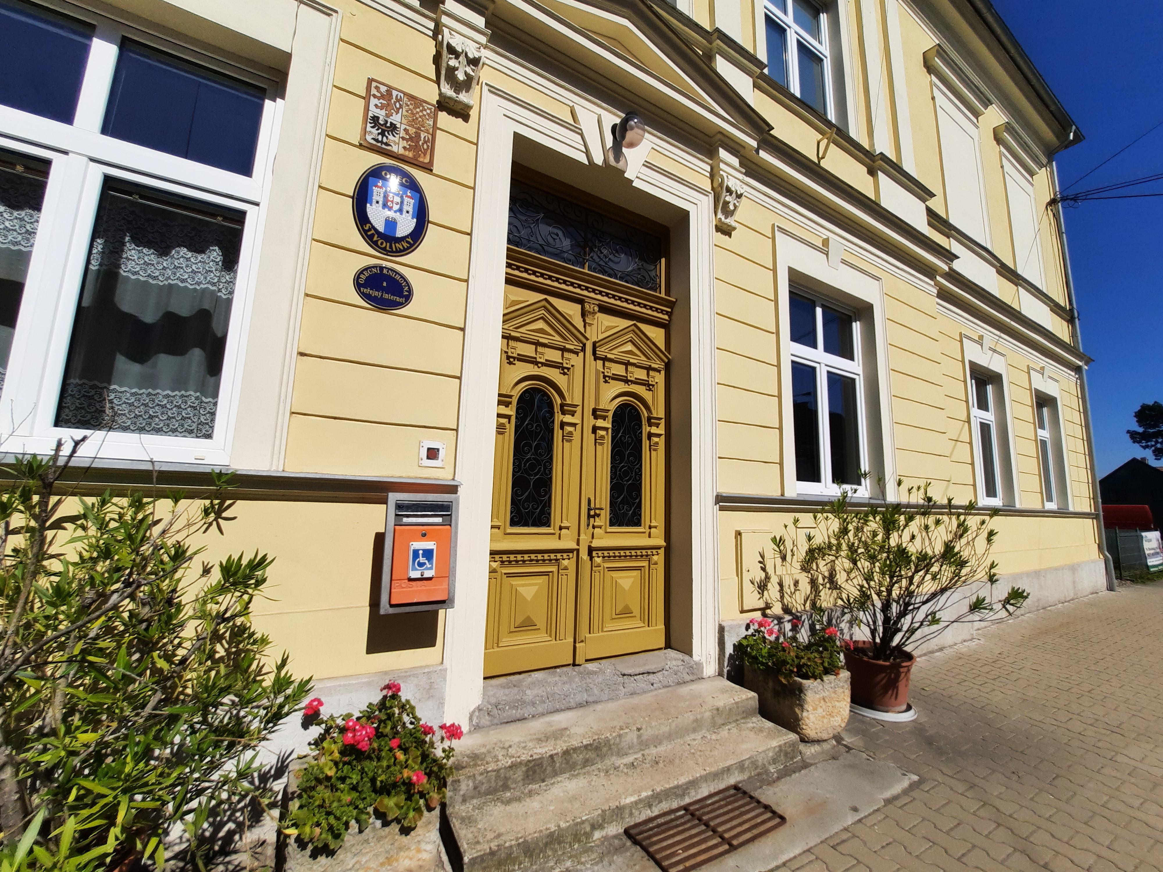 Stvolínky - obecní úřad foto 2