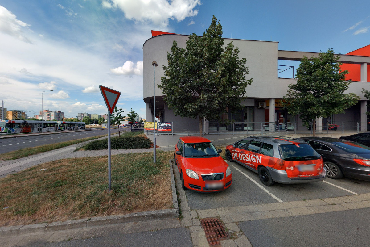 REGA - Renáta Gažarová