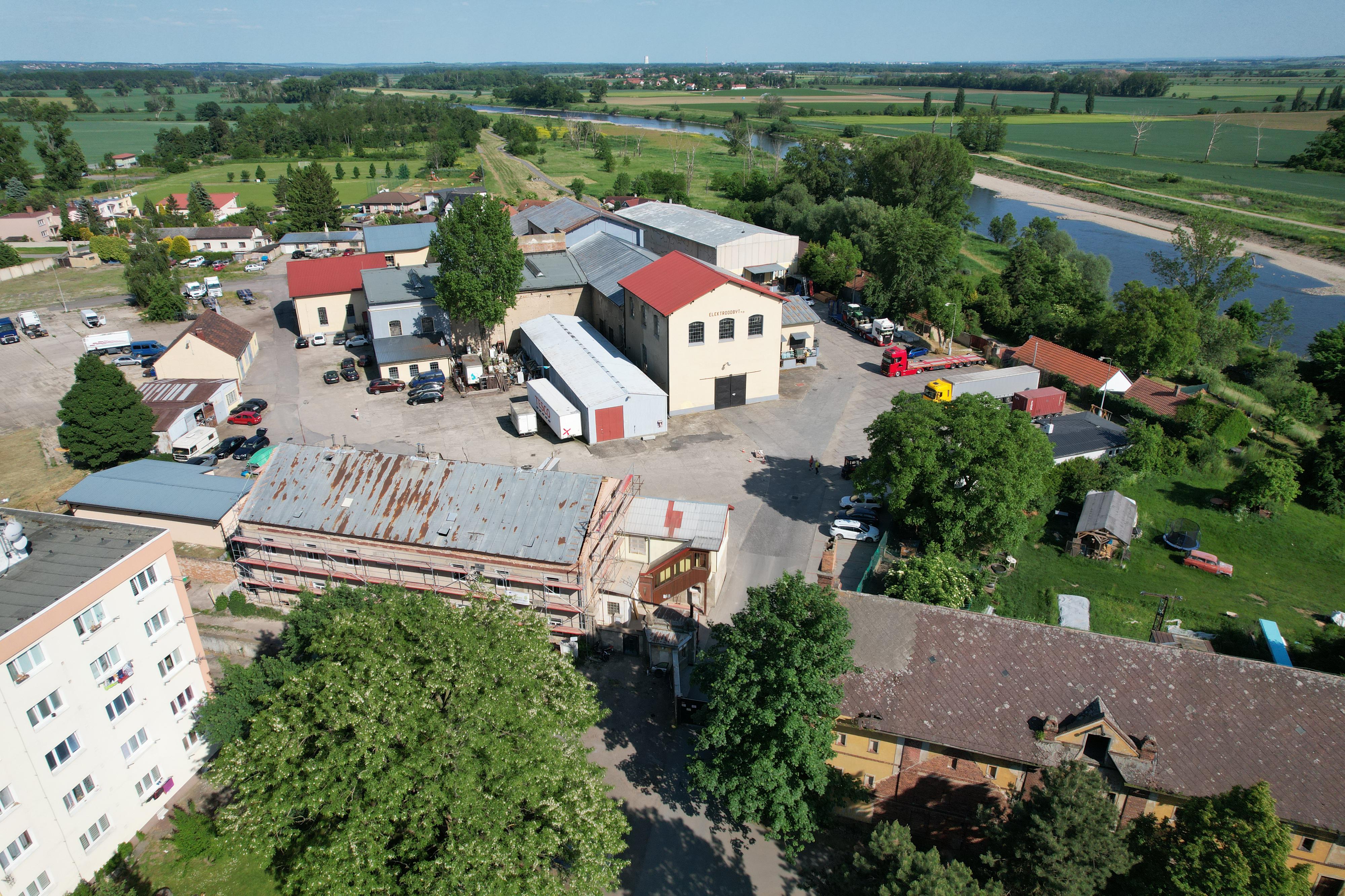 Lužec, s.r.o. foto 2