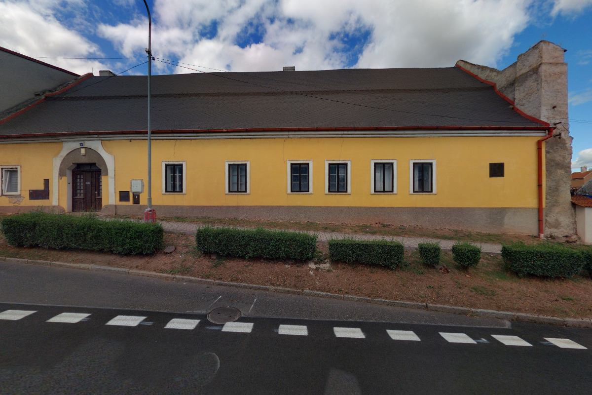 Římskokatolická farnost Lubenec