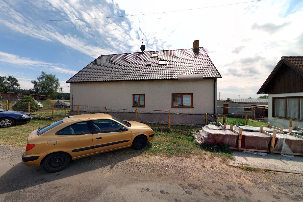 STŘECHY V + M, s.r.o.