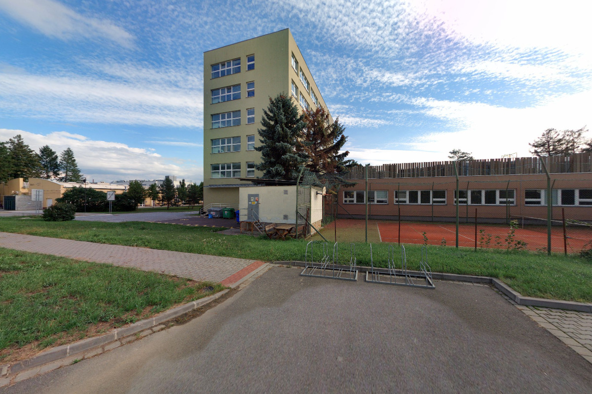 Laboratoř růstových regulátorů Univerzity Palackého a Akademie věd ČR při Přírodovědecké fakultě