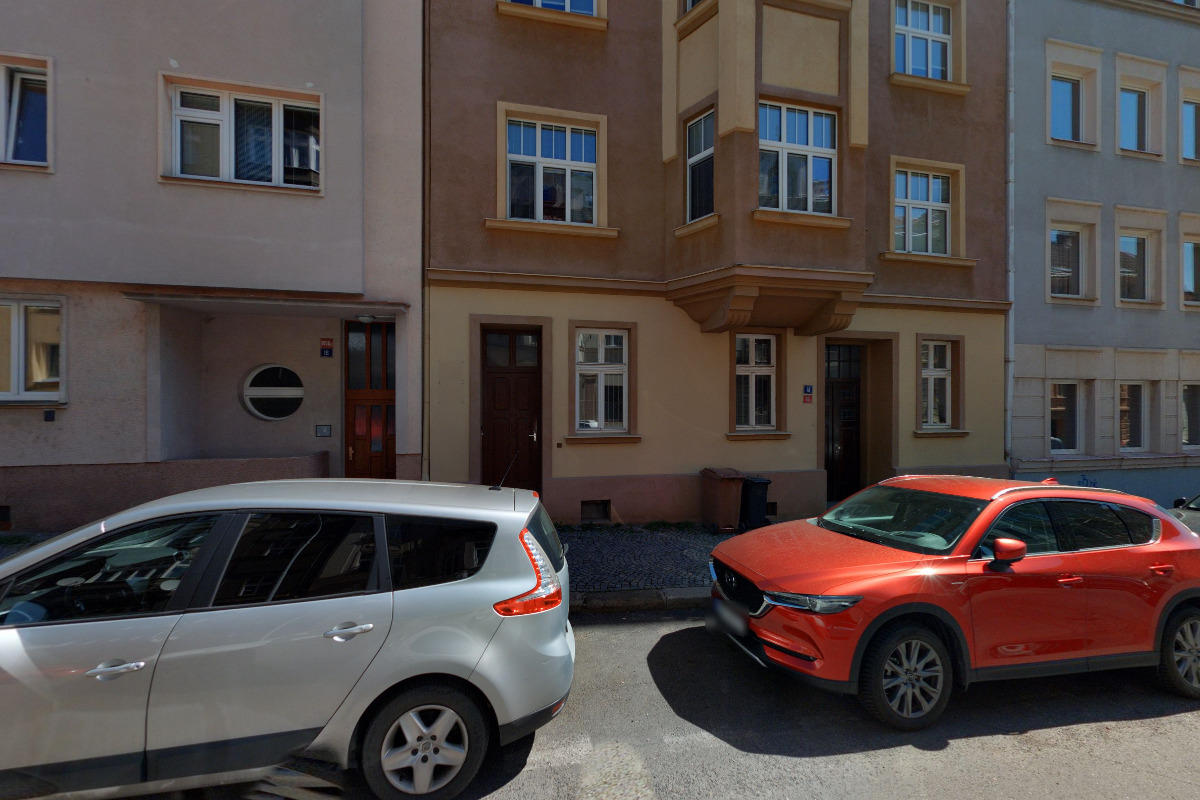 MUDr. Lenka Březovská