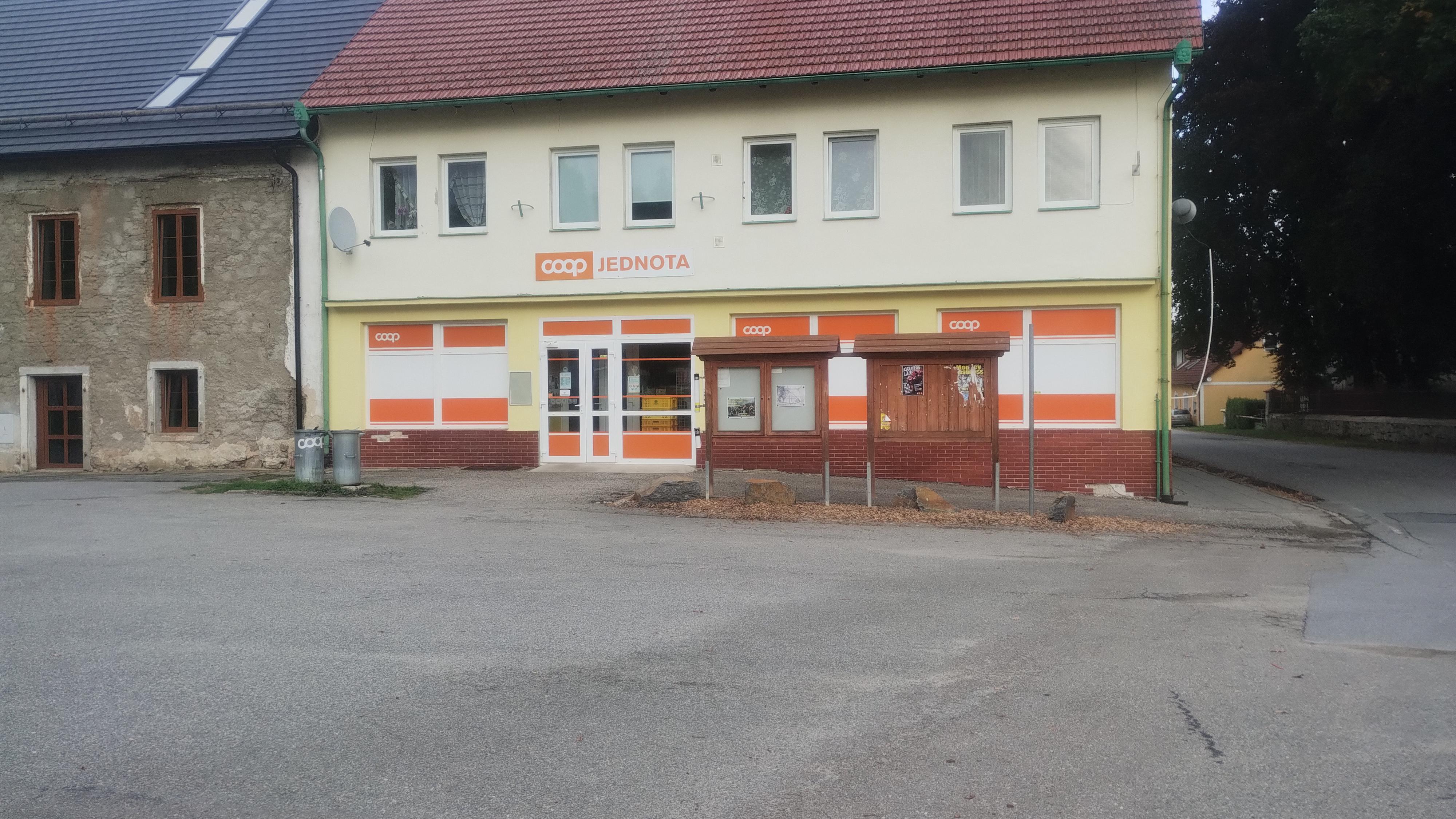 Potraviny COOP JEDNOTA foto 2