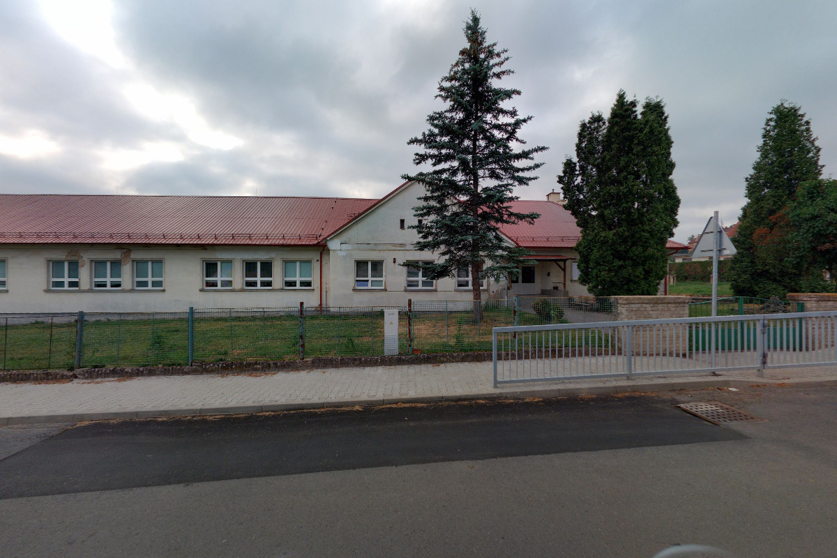 ZŠ Velké Chvojno foto 2