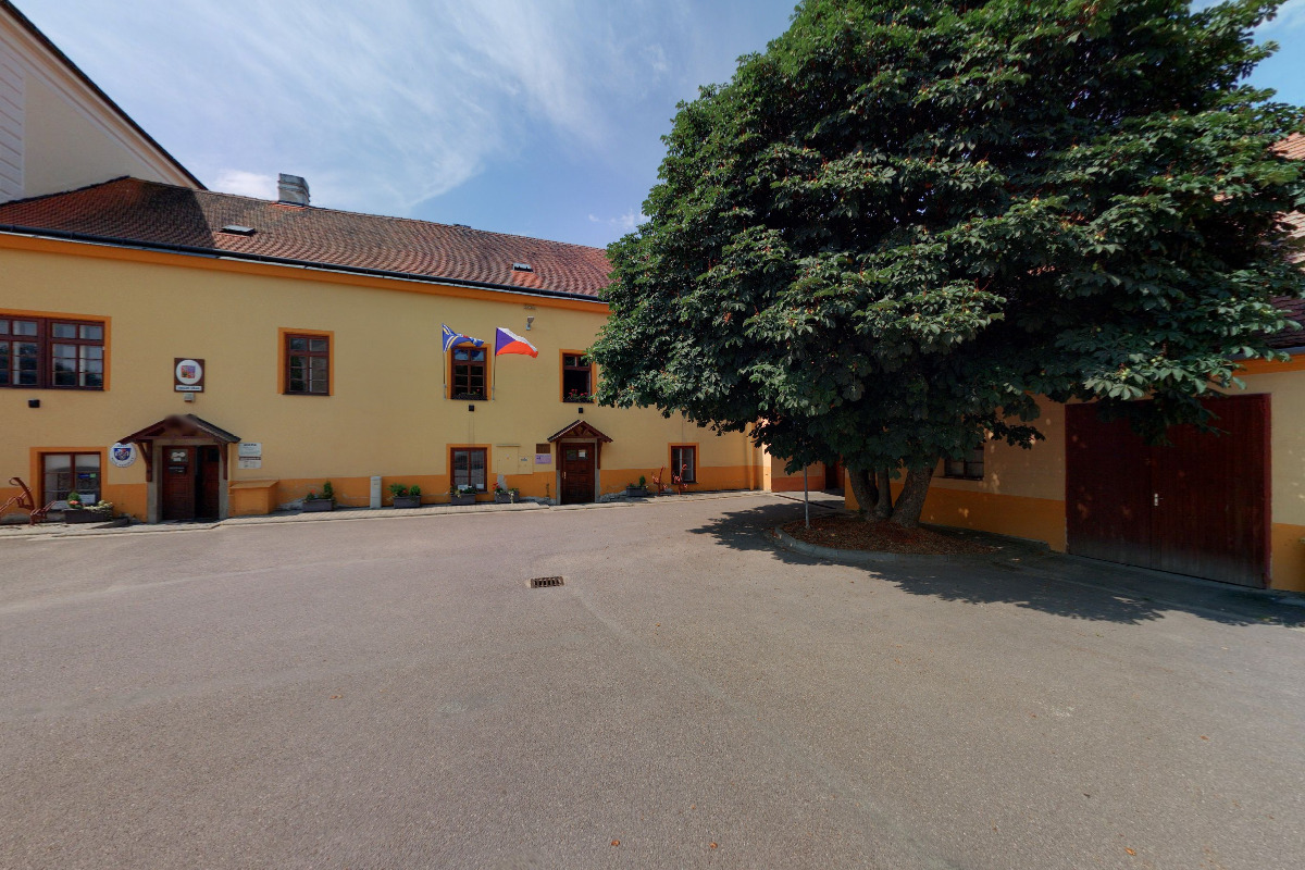 Nové Syrovice - obecní úřad