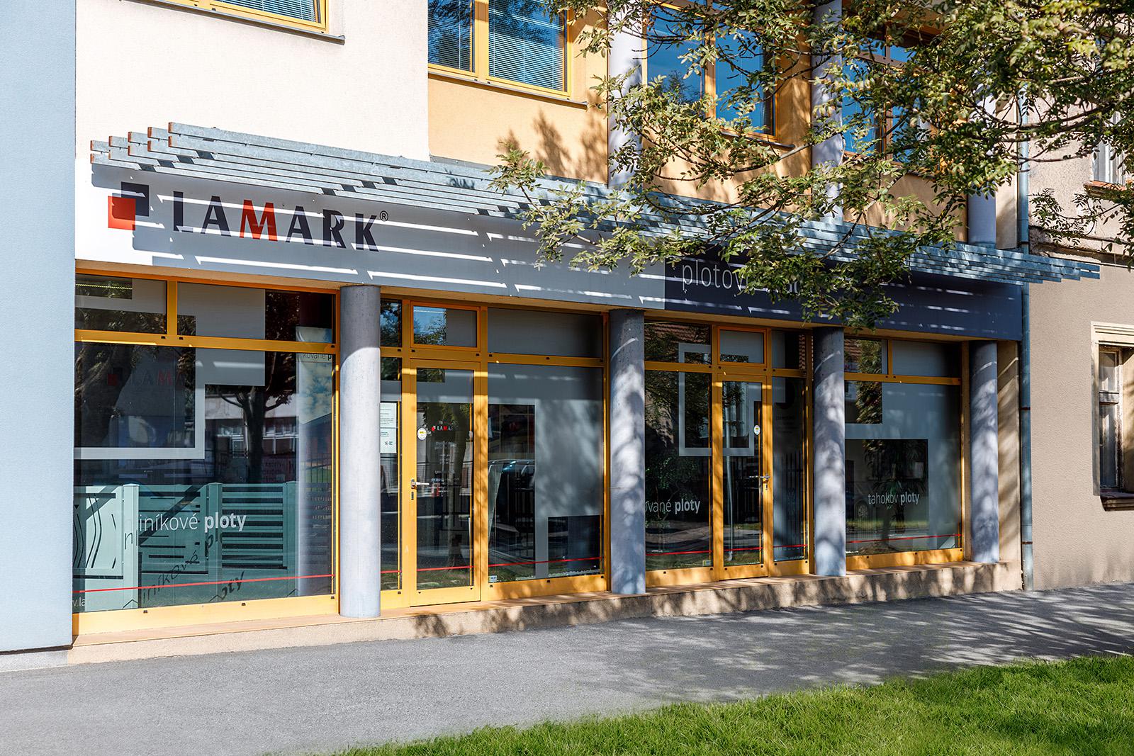 LAMARK s.r.o. | Český výrobce bran, plotů a pergol foto 6